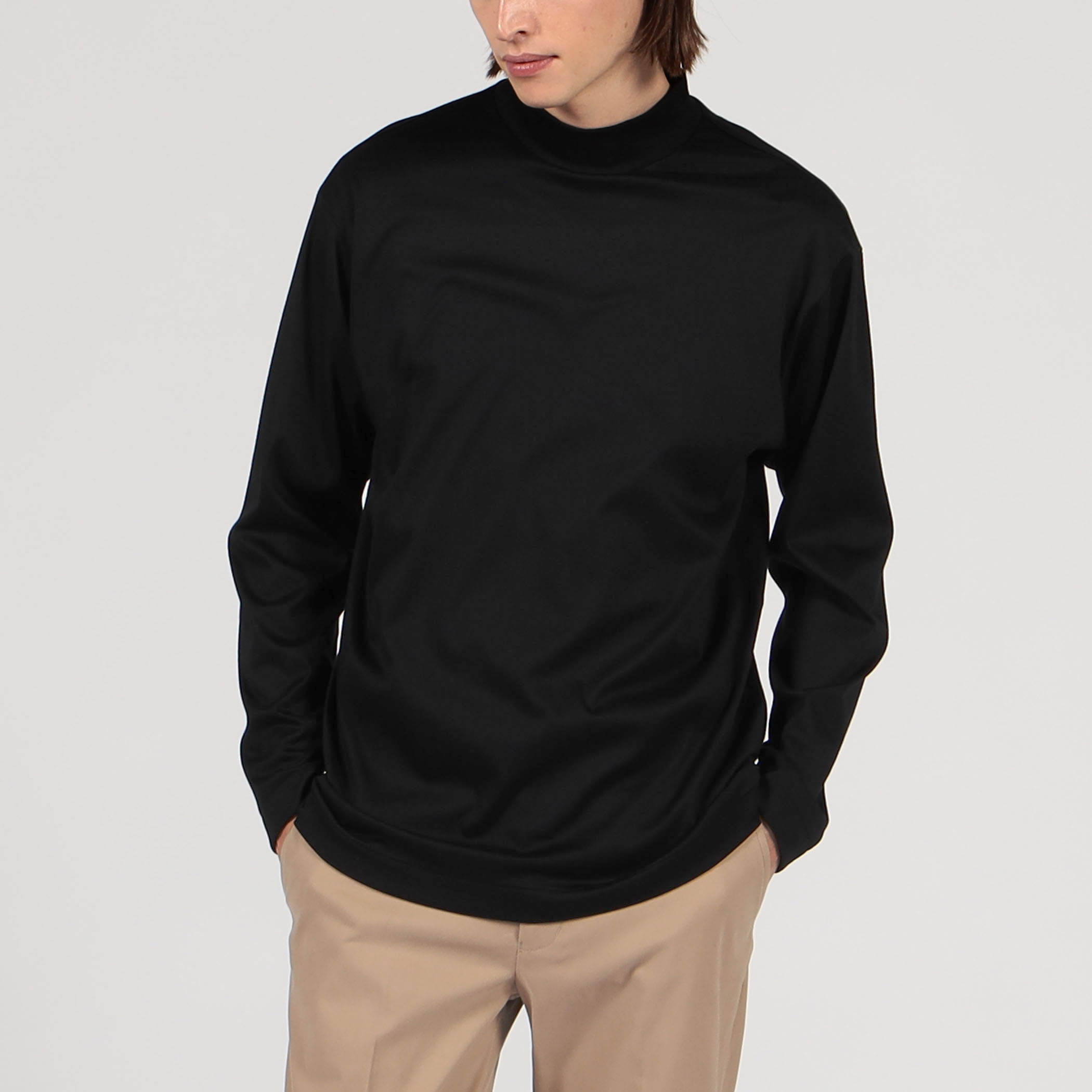 アルビニスムース モックネックプルオーバー｜トゥモローランド 公式通販