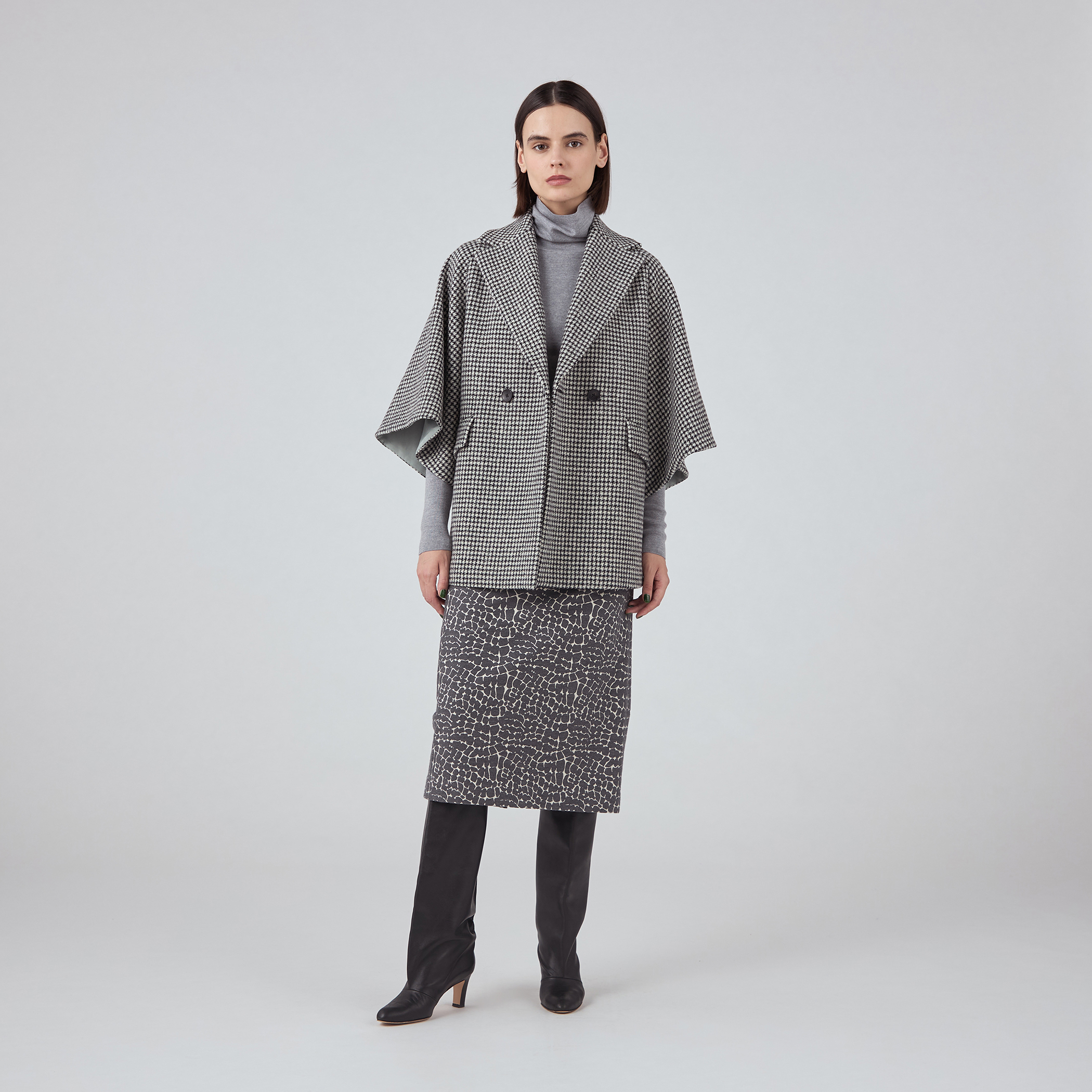 ウールカシミヤシェファード フレアスリーブショートコート