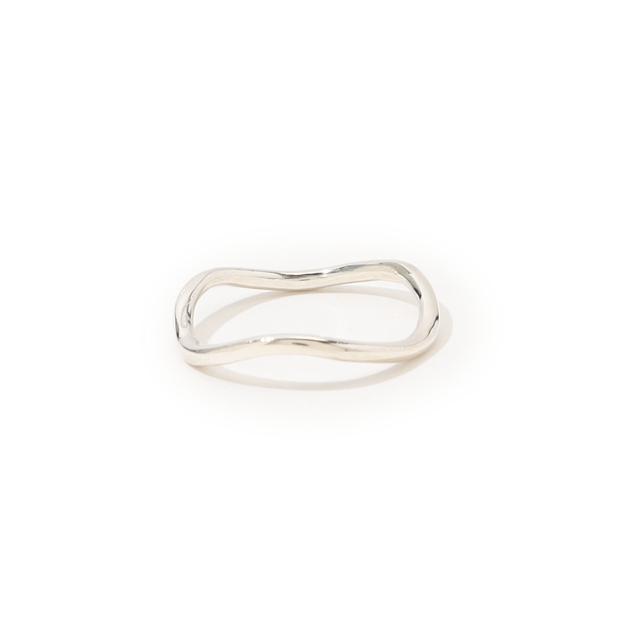 le solides simple wavy リング