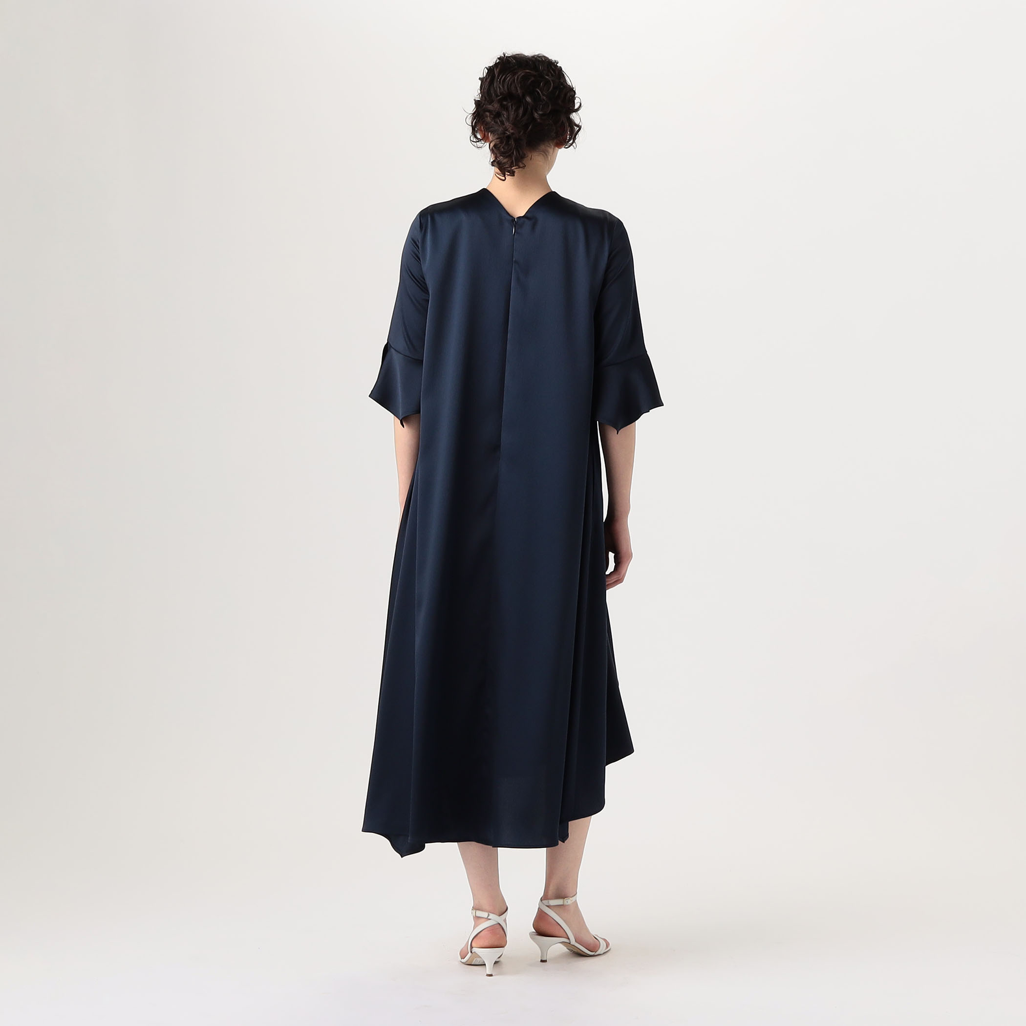 別注】FLICKA for TOMORROWLAND with pearl ドレス