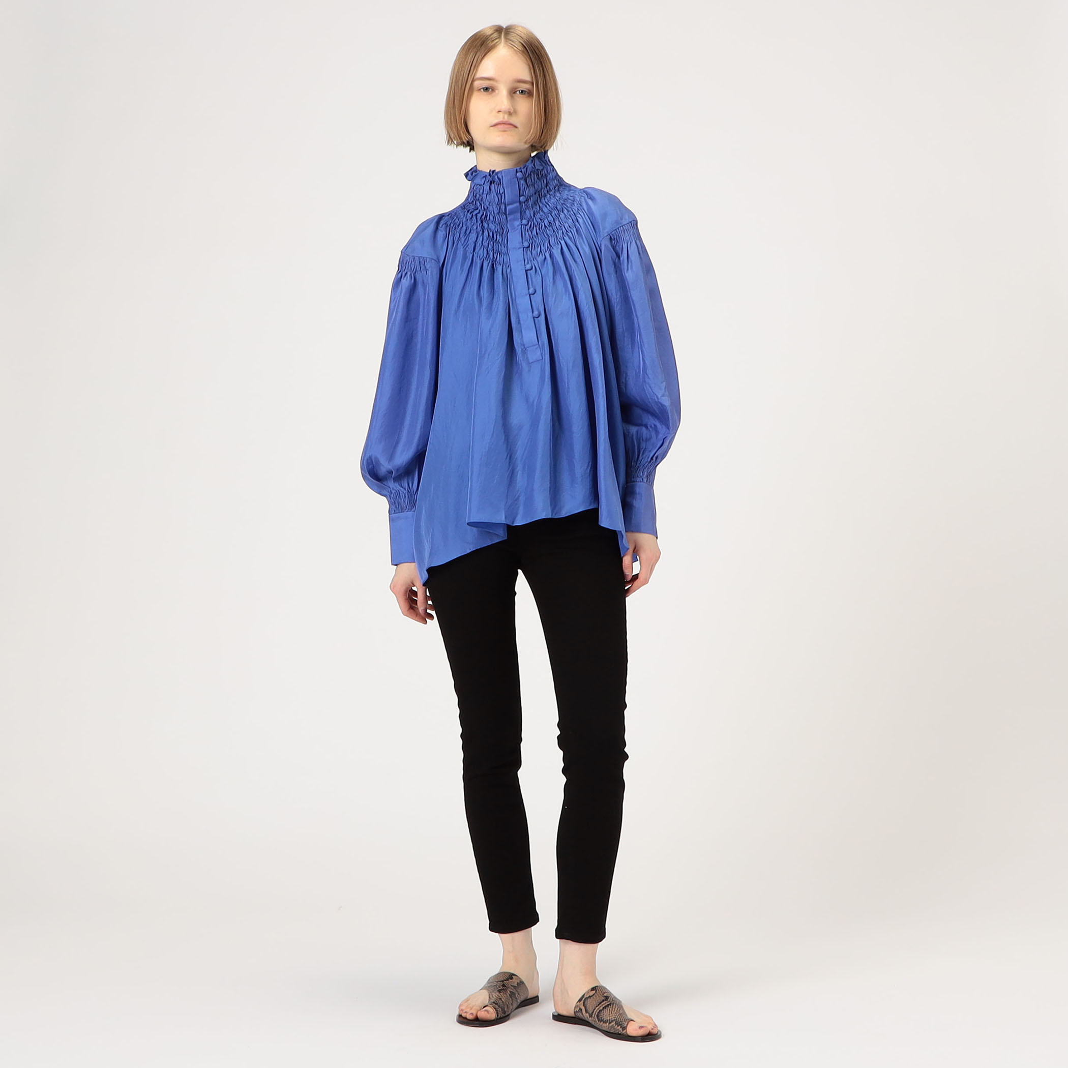 TEIJA Pihla シルクブラウス｜トゥモローランド 公式通販