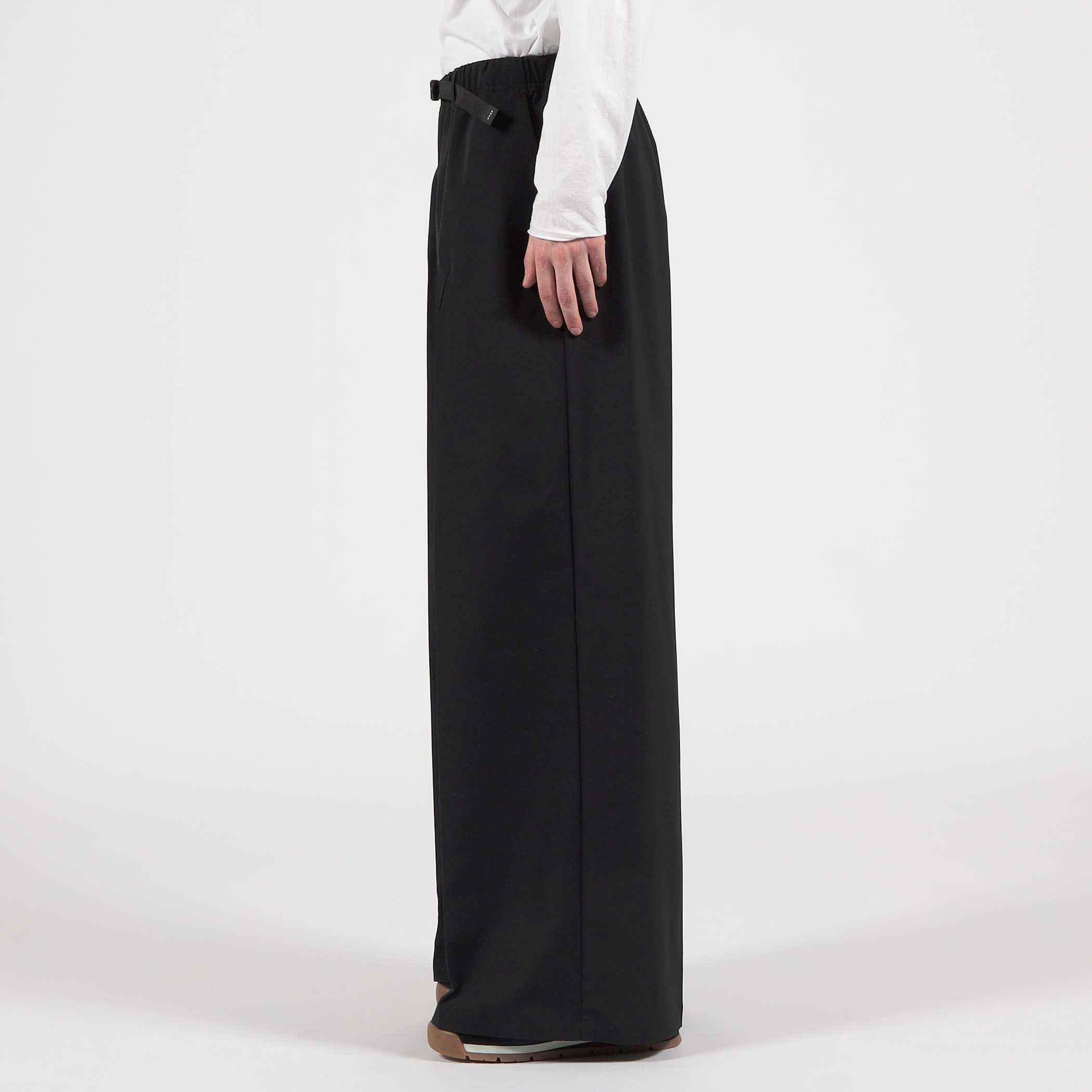 HYKE TASLAN TWL WIDE PANTS｜トゥモローランド 公式通販