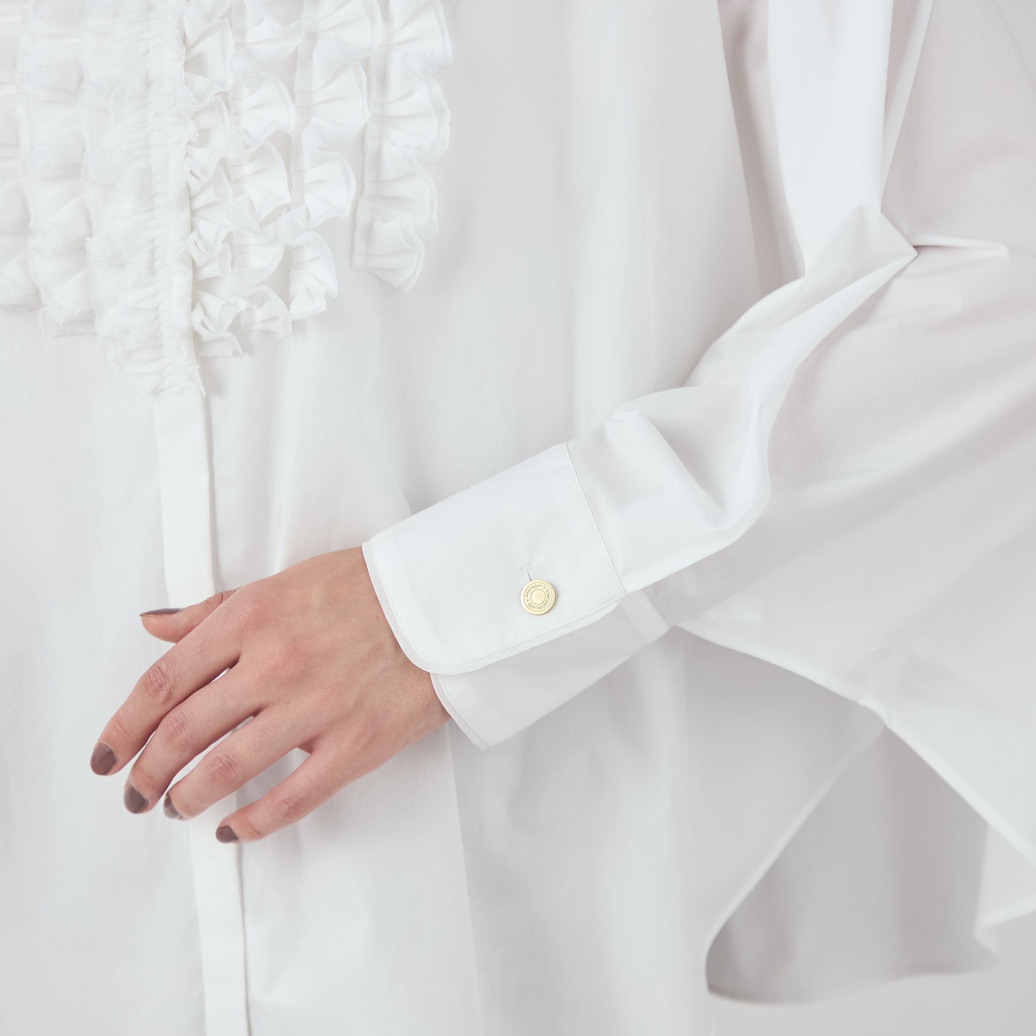 ホワイトコンビネーション マントブラウス｜トゥモローランド 公式通販