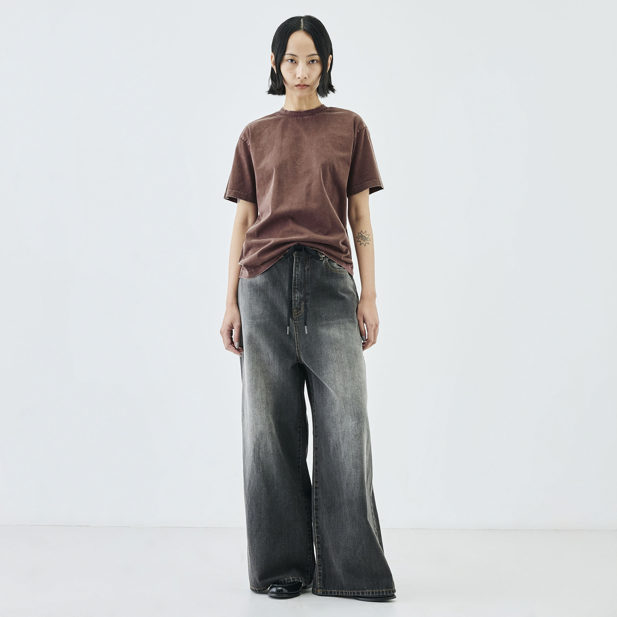 ブラックデニム ドローコードパンツ|トゥモローランド 公式サイト ブラックデニム ドローコードパンツ|トゥモローランド 公式サイト