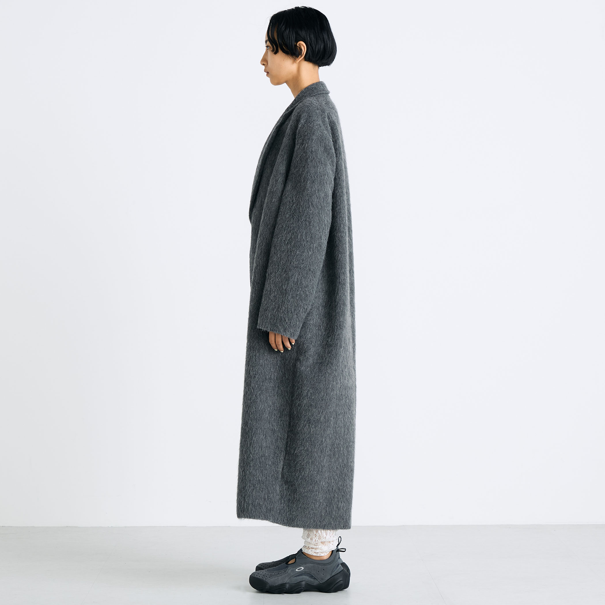 アルパカシャギー チェスターコート｜トゥモローランド 公式通販