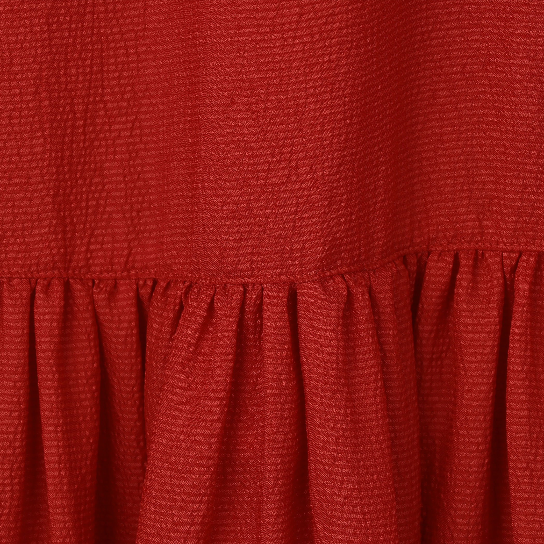 WEB限定】クレープサテン ティアードキャミソールワンピース