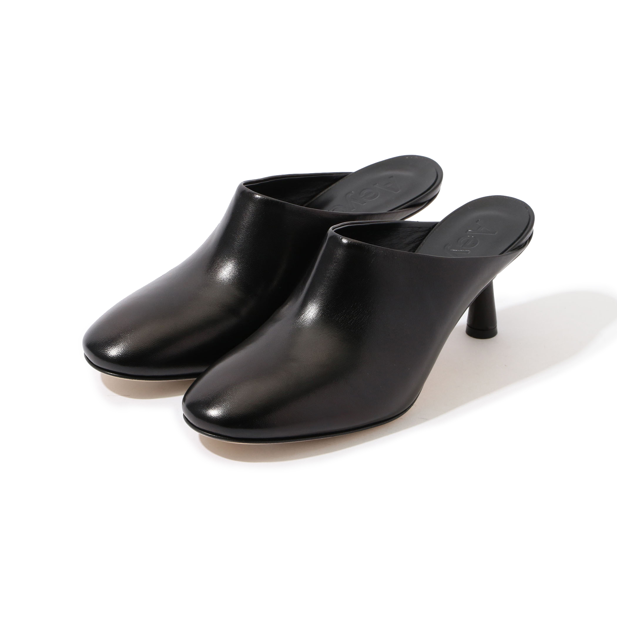 【関税込み】Aeyde ブラック ナッパ Amanda ヒールサンダル Aeyde ブラック ナッパ Amanda ヒールサンダル ブラック | Lyst