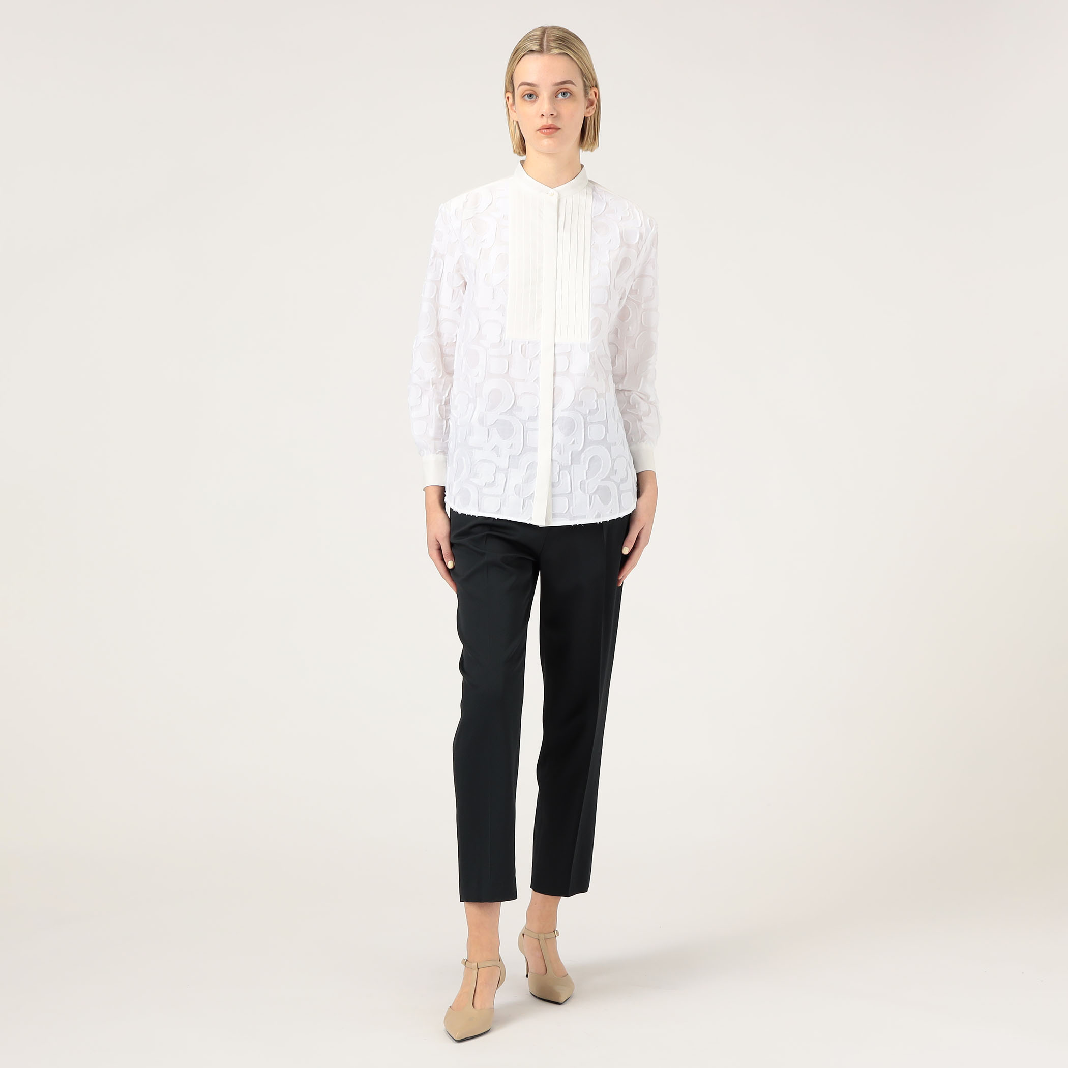 トゥモローランド　ジオメトリックカットレースブラウス　グリーン トゥモローランド ジオメトリック カットレース プルオーバー