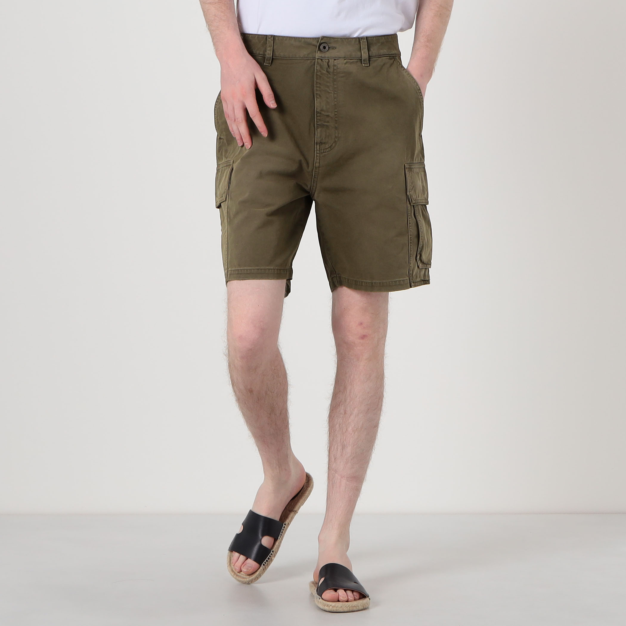 LOEWE CARGO SHORTS コットンガーメントダイ カーゴショーツ
