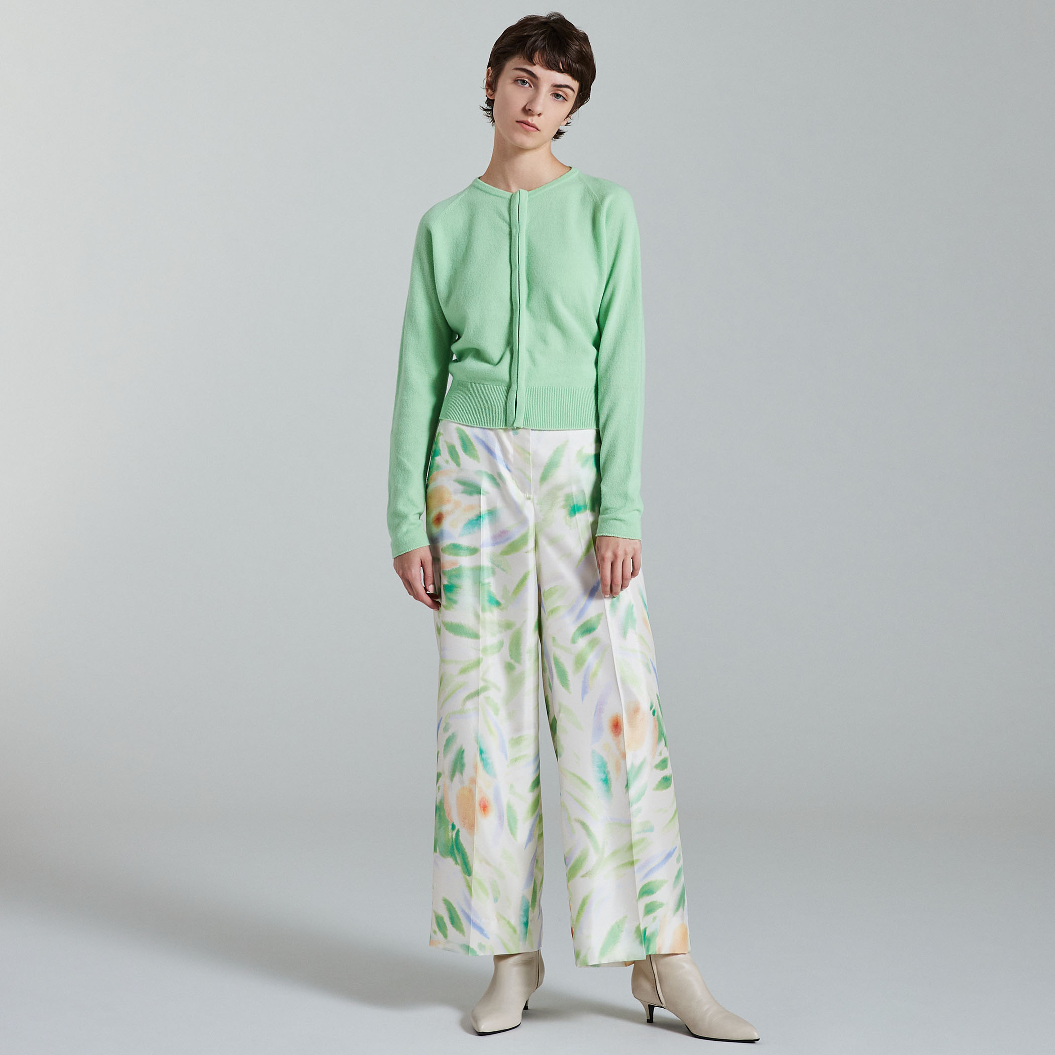 ウェットモクテルプリント ストレートパンツ｜トゥモローランド 公式通販