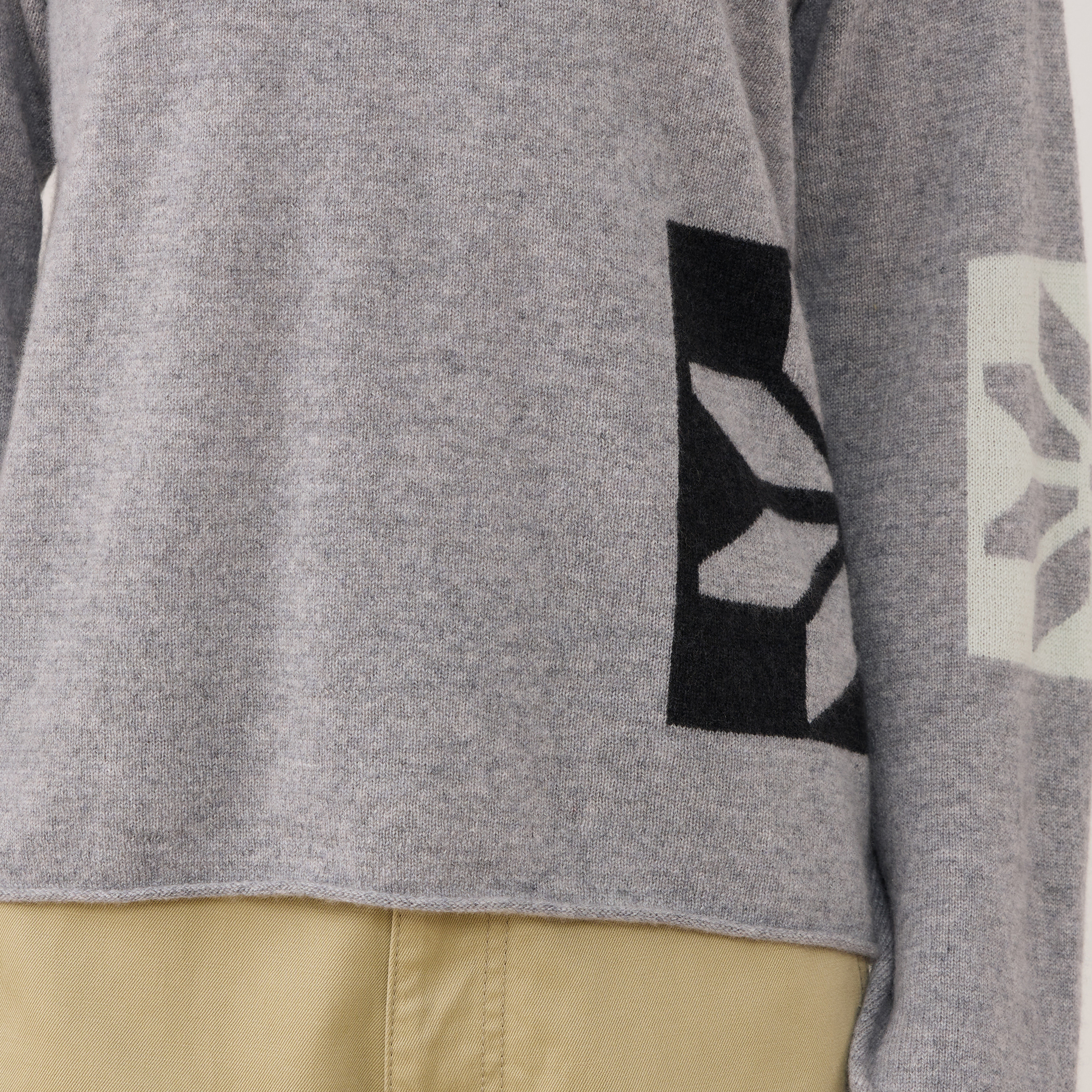 スコットランドカシミヤスノーフレーク ボートネックプルオーバー