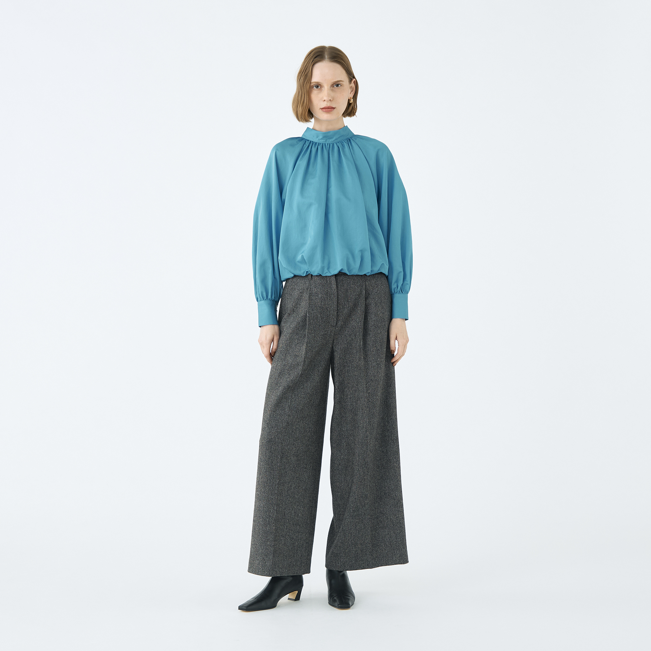 コットンシルクサテン 2-wayボウタイブラウス｜トゥモローランド 公式通販