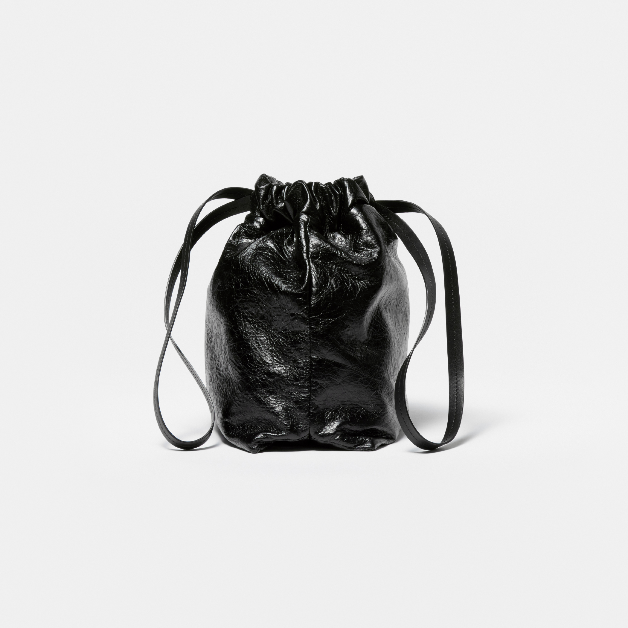 CABaN by Patricia Urquiola ミディアムレザーポシェット CABaN by Patricia Urquiola ミディアムレザーポシェット