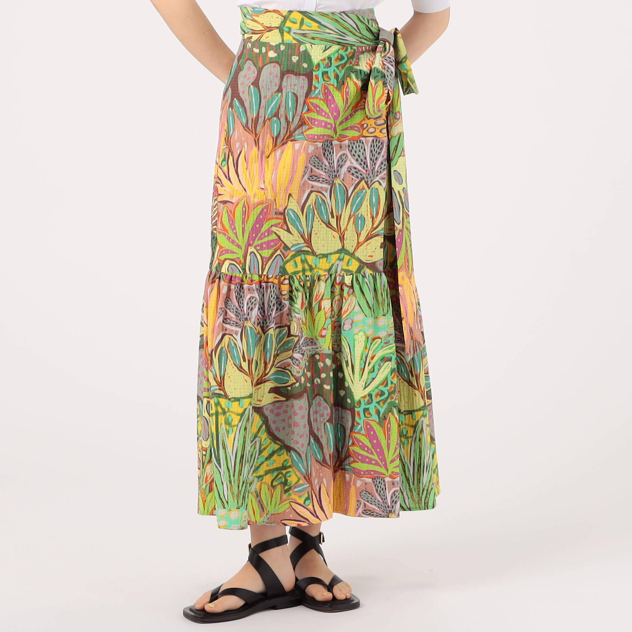 □ガーデンプリント ティアードラップスカート｜トゥモローランド 公式通販