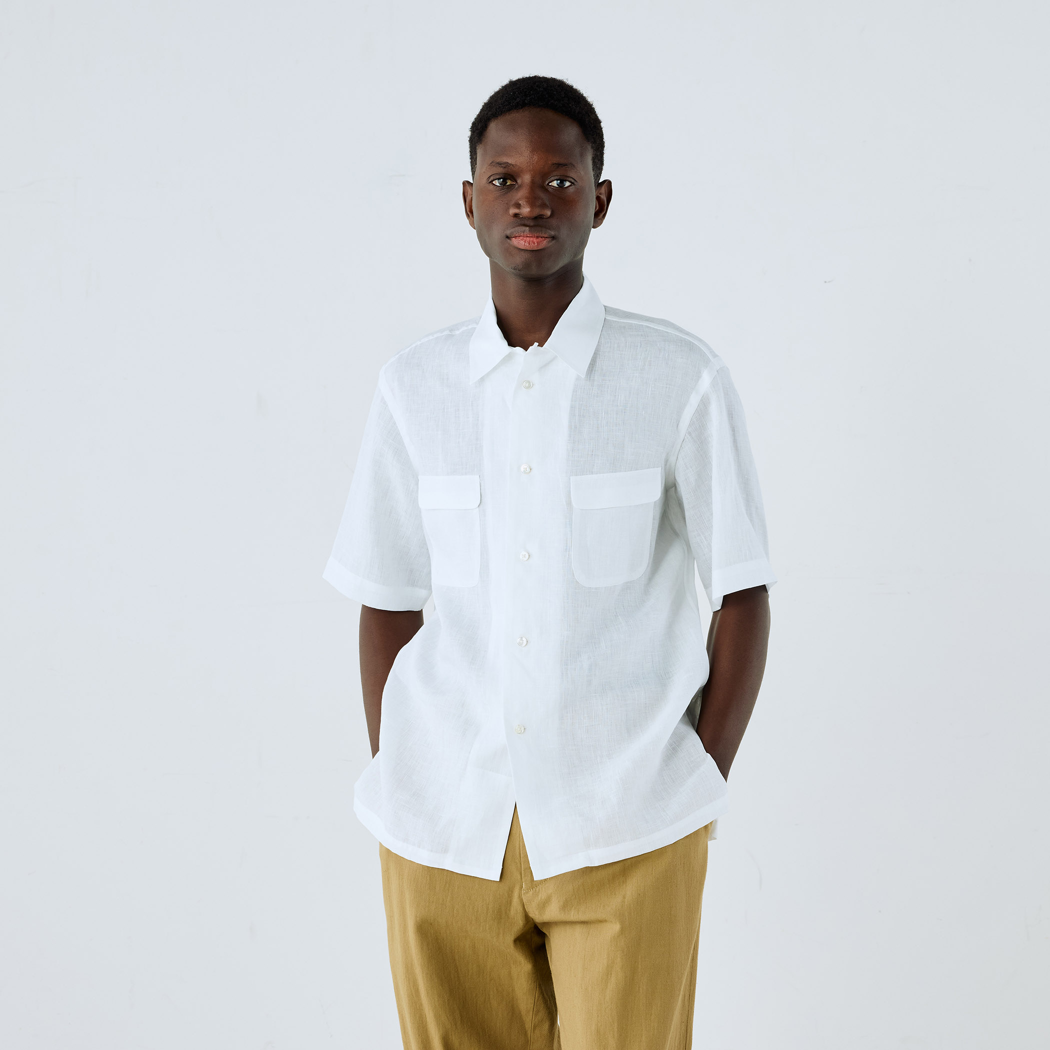リネン ショートスリーブ ワンナップカラーシャツ｜トゥモローランド