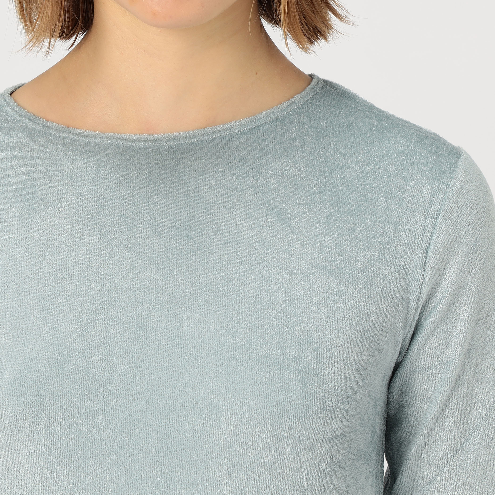 BASERANGE ベロア ロングスリーブプルオーバー｜トゥモローランド 公式通販