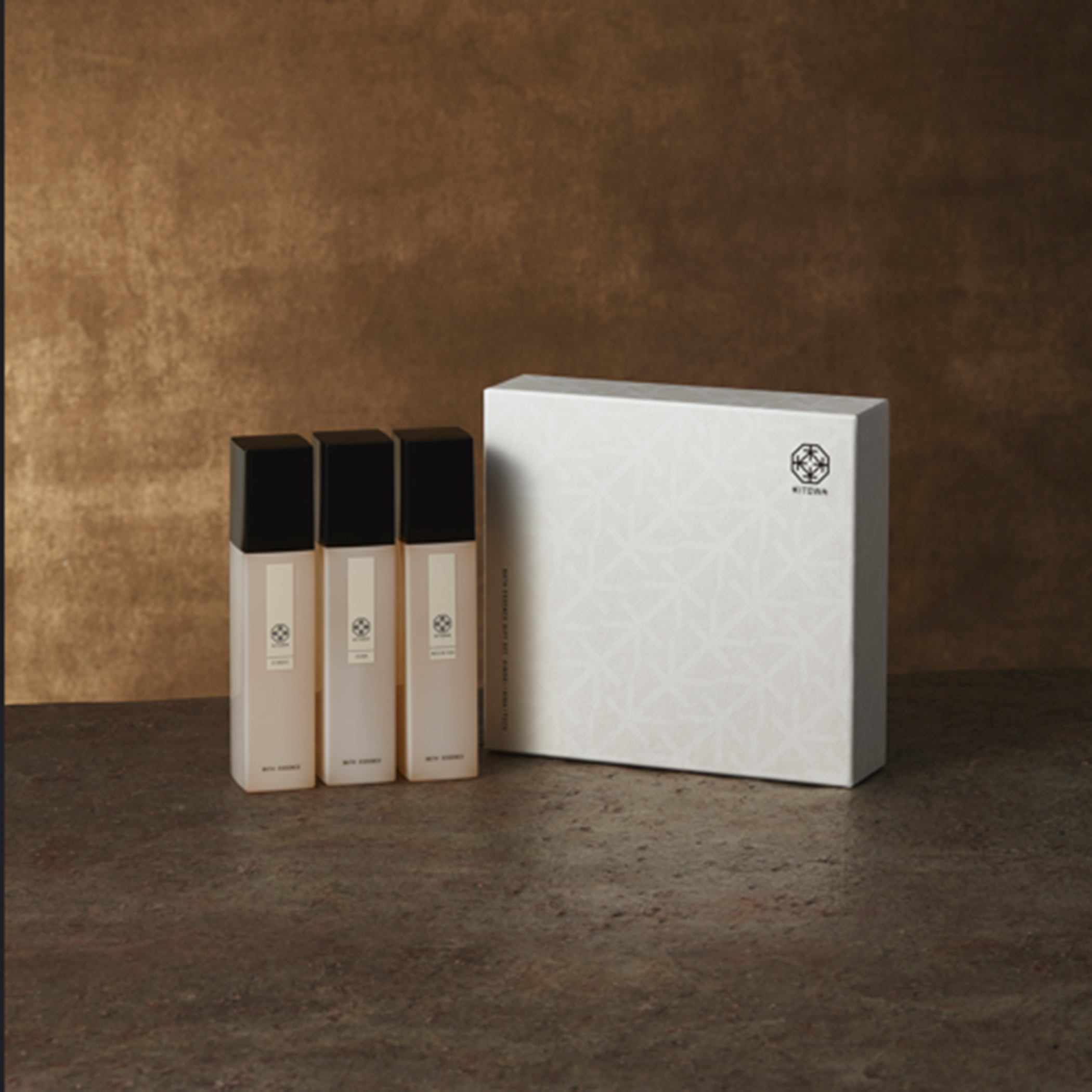 KITOWA バスエッセンス ギフトセット （ヒノキ / ヒバ / ユズ）