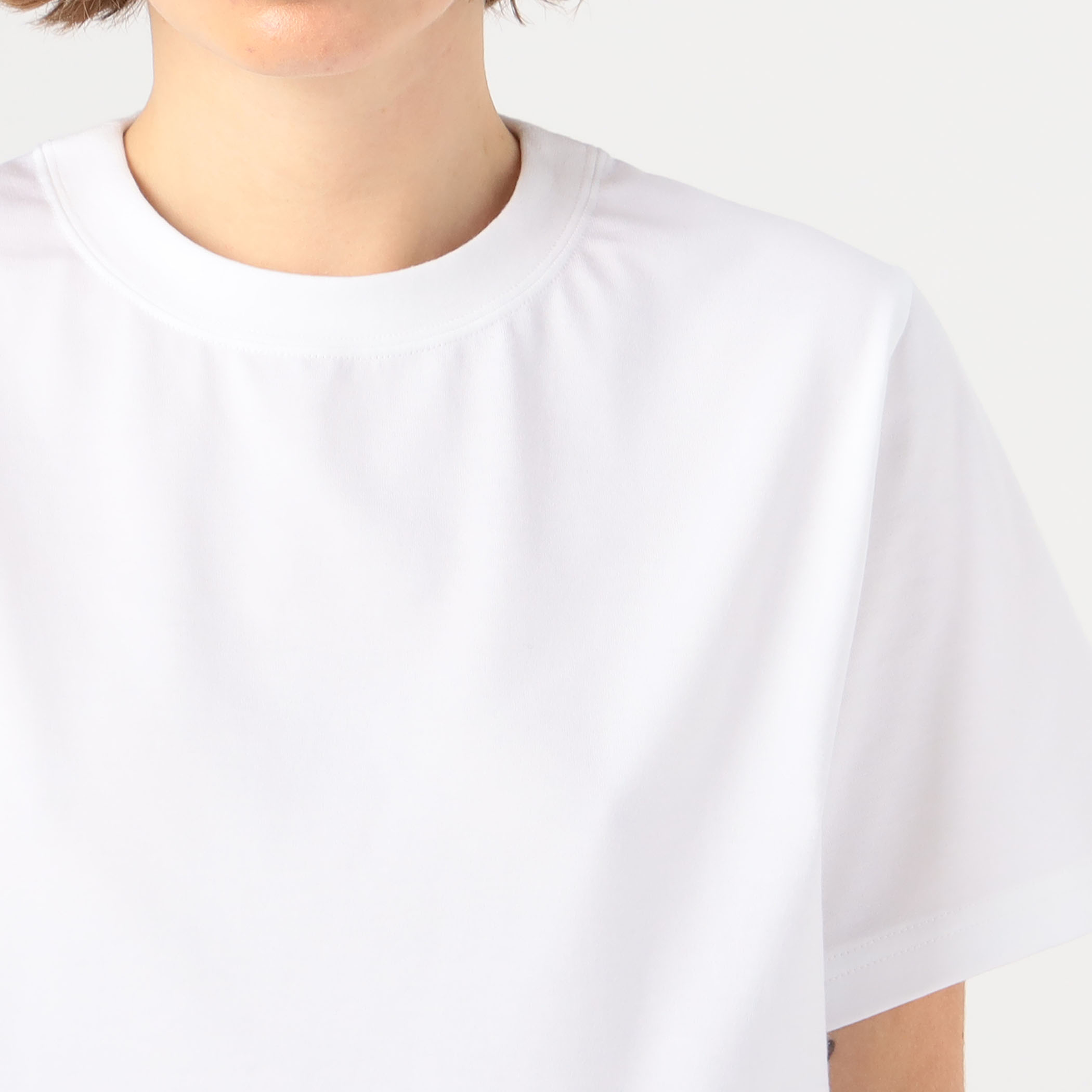 HYKE SHORT SLV TEE ハーフスリーブトップス｜トゥモローランド