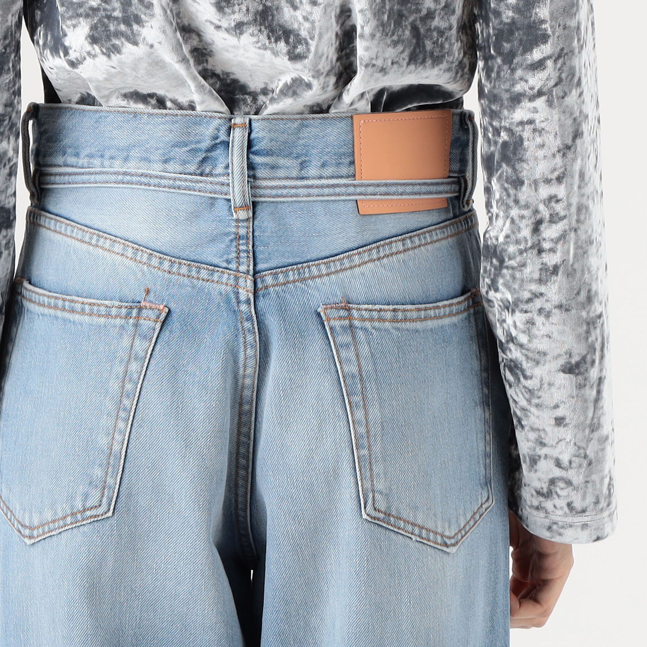 Acne Studios ルーズフィットジーンズ 1991 TOJ