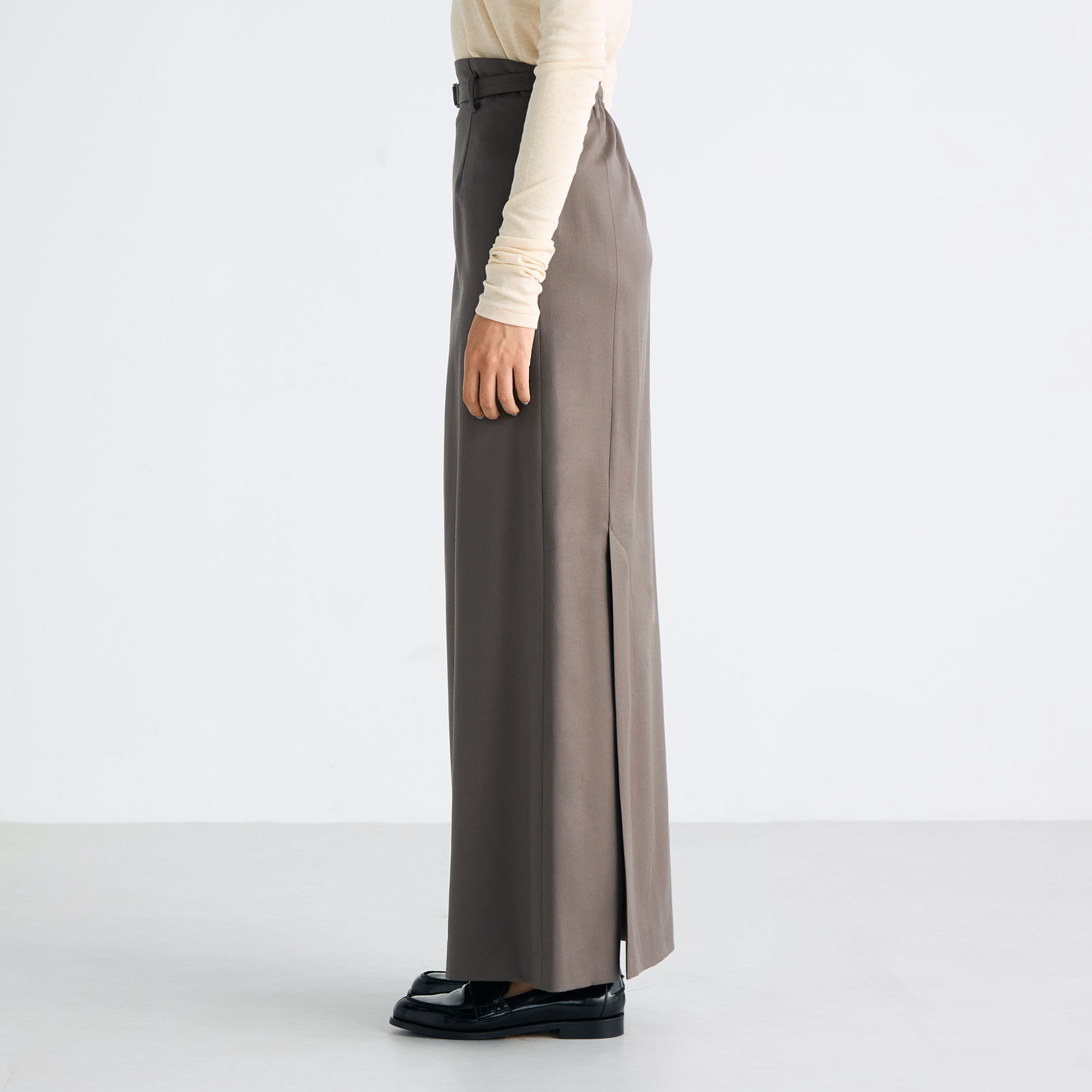 Super160's ウールツイル Iラインスカート｜トゥモローランド 公式通販