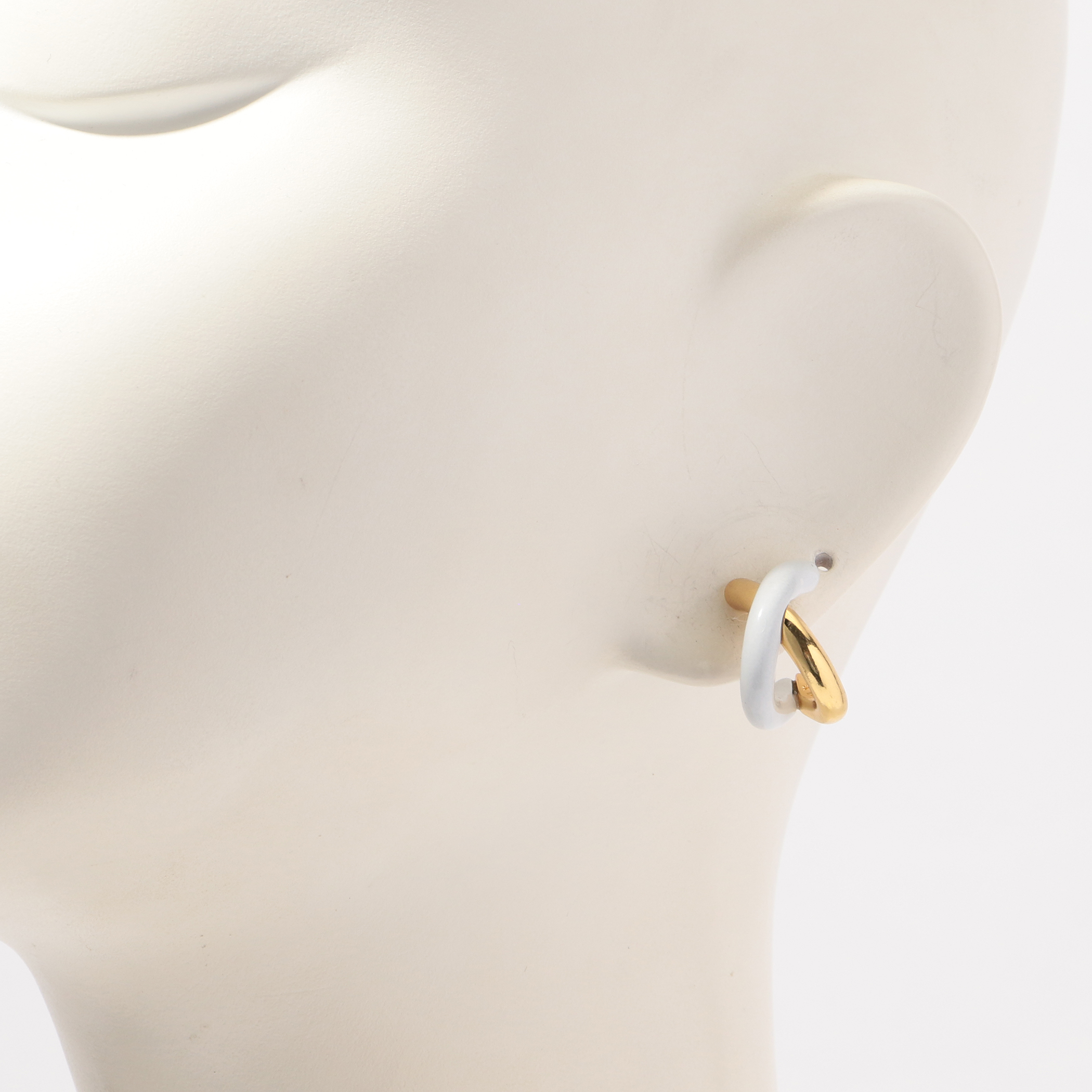 別注】Kenneth Jay Lane enamel ピアス｜トゥモローランド 公式通販