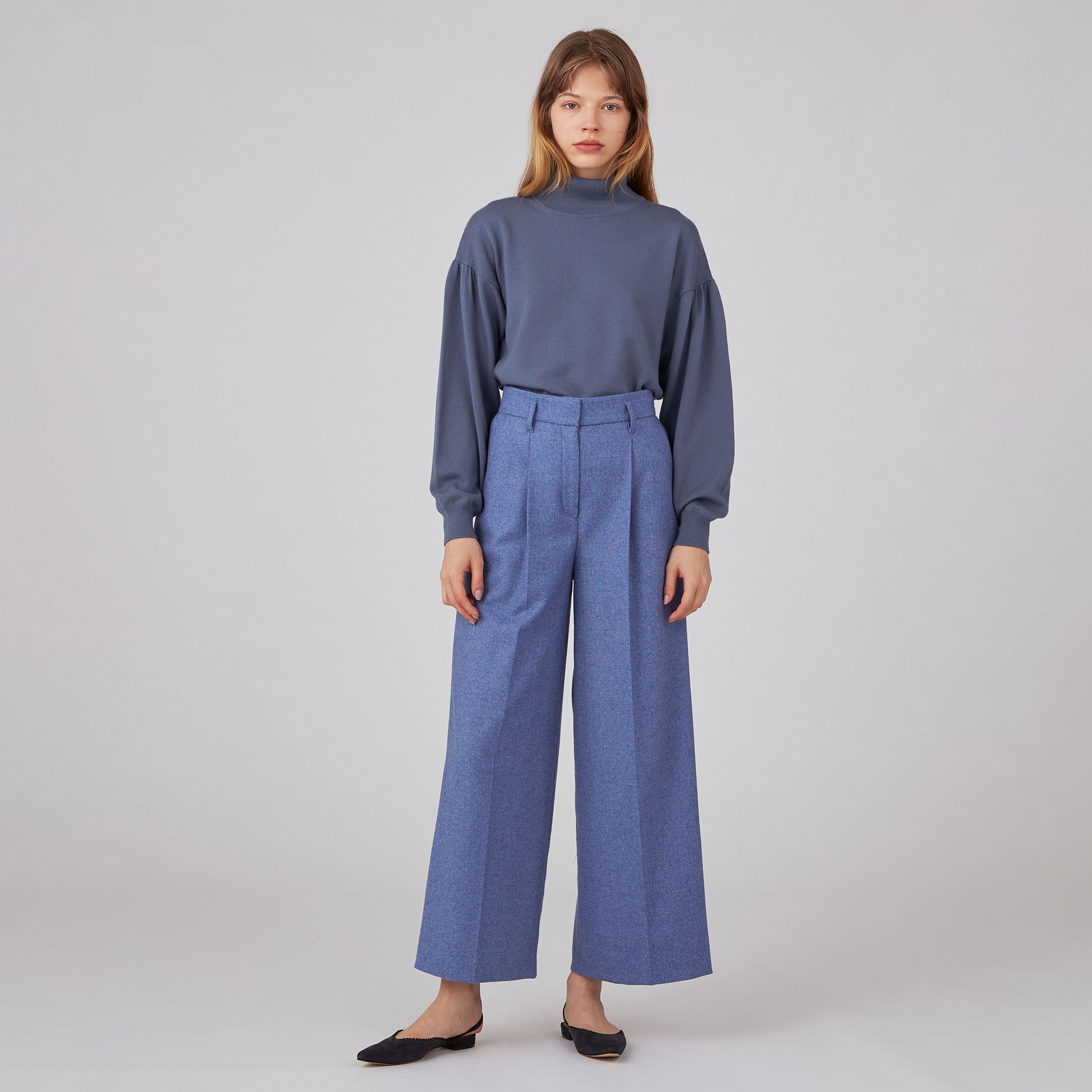 エクストラファインウール ギャザースリーブプルオーバー