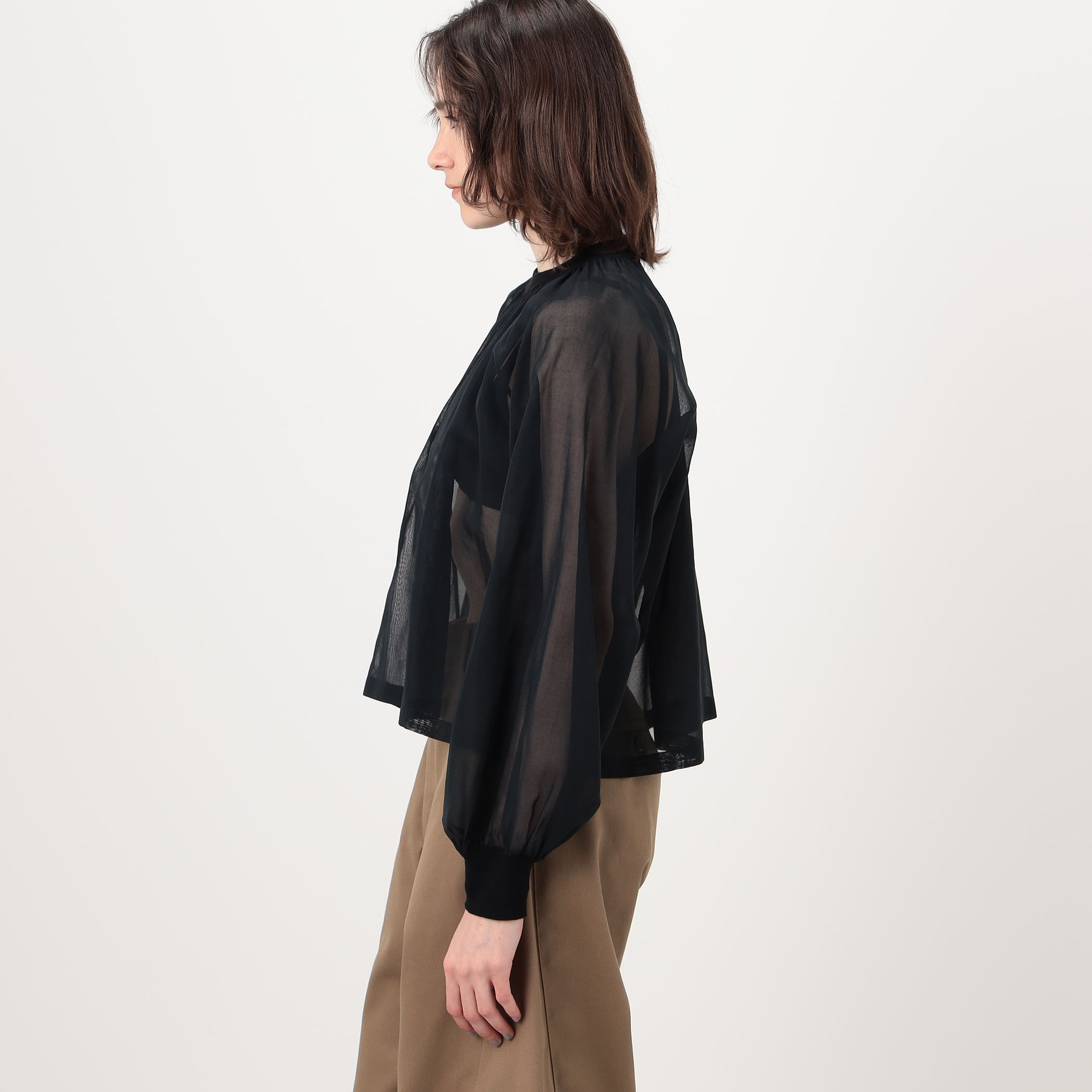 HYKE COTTON VOILE SHIRRED BLOUSE シアーブラウス｜トゥモローランド 