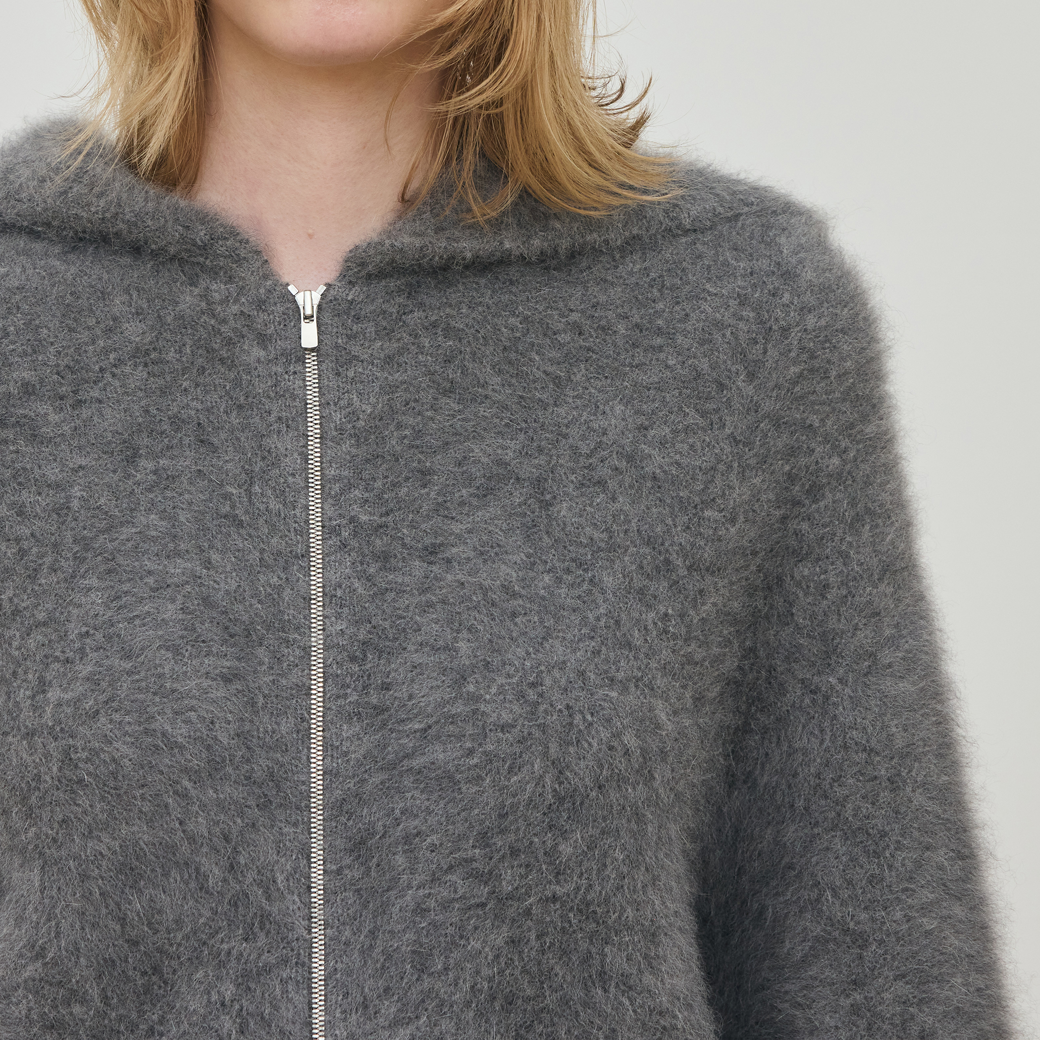 フォックスカシミヤ フーデッドブルゾン｜トゥモローランド 公式通販