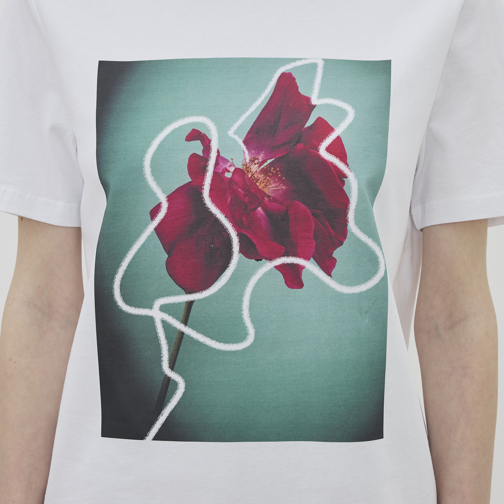 drawer 別注 LISA KING FLOWER TEE  ブラミンク DRESSTERIOR別注】LISA KING(リサキング)フラワーTシャツ(ネイビー