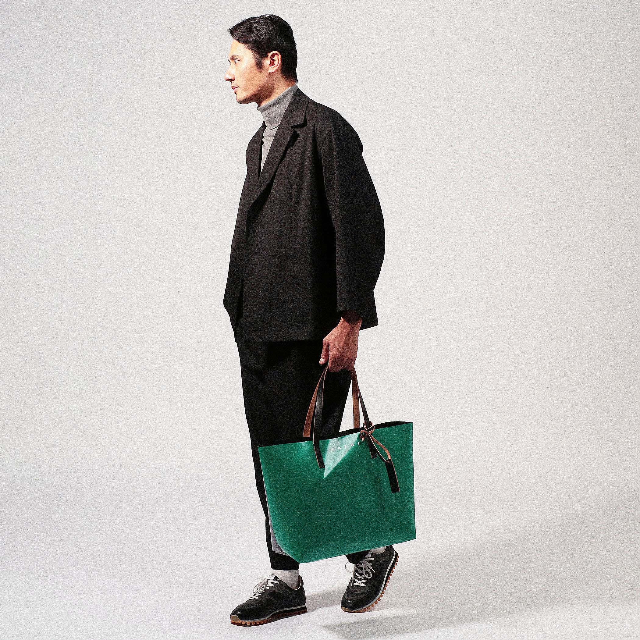 MARNI ブラック＆ブルー TRIBECAショッピングバッグ smcint.com