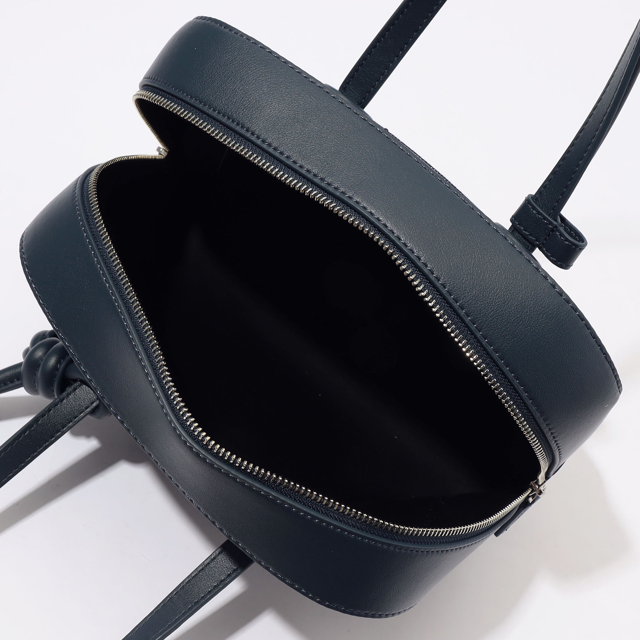 □【別注】VASIC APERO MINI ハンドバッグ｜トゥモローランド