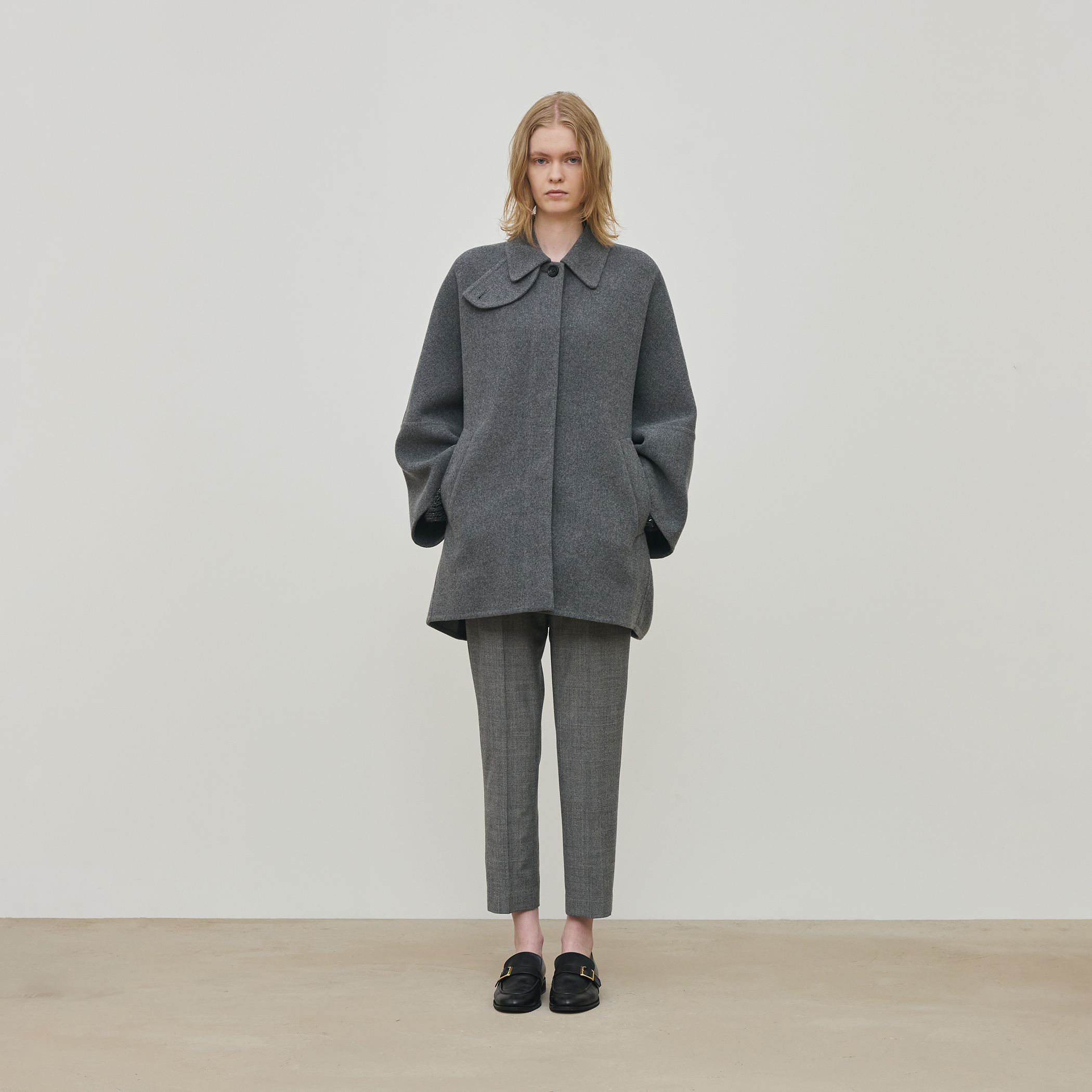 ウールモッサ バルカラーコート｜トゥモローランド 公式通販