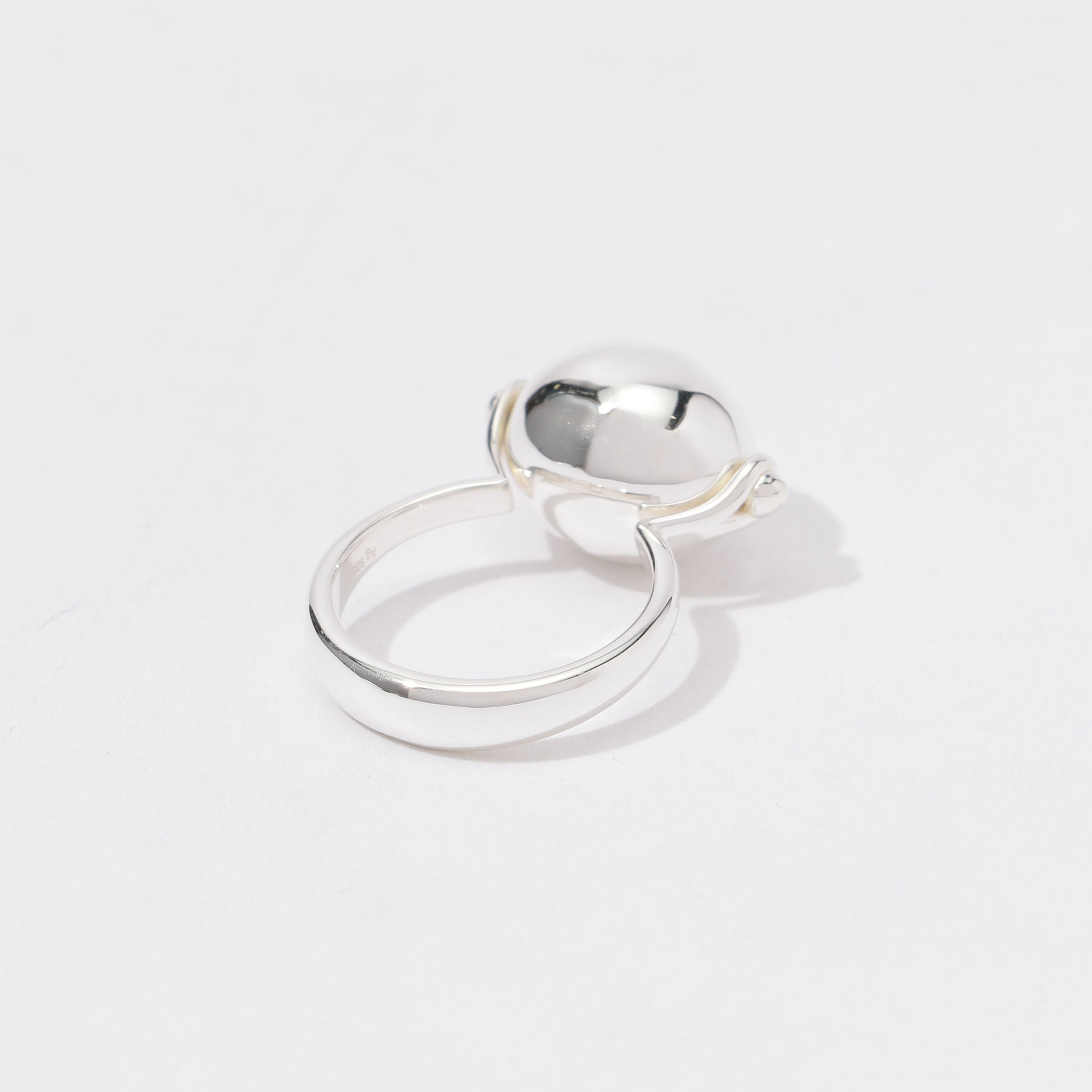 Annika Inez Ellipse リング｜トゥモローランド 公式サイト