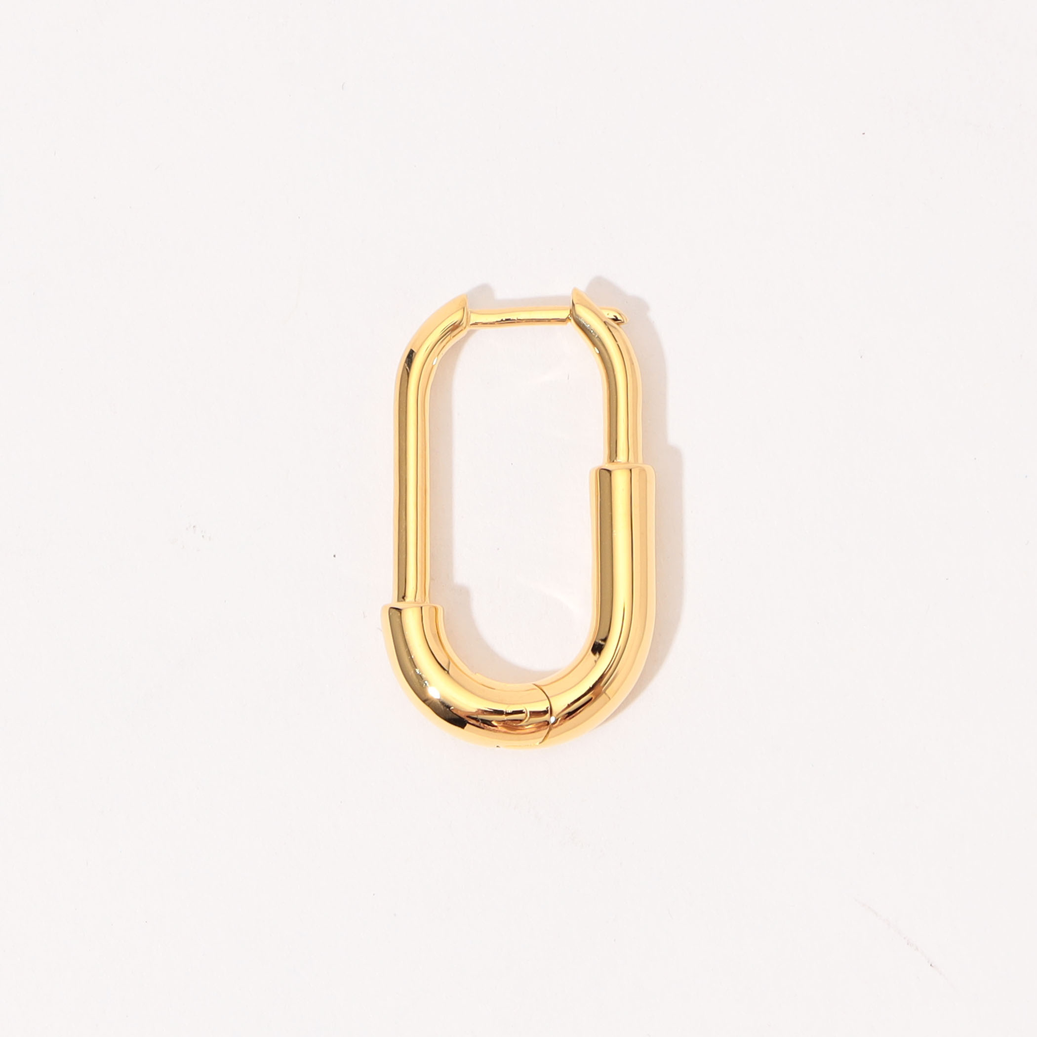 Otiumberg. Large Staple フープピアス｜トゥモローランド 公式サイト