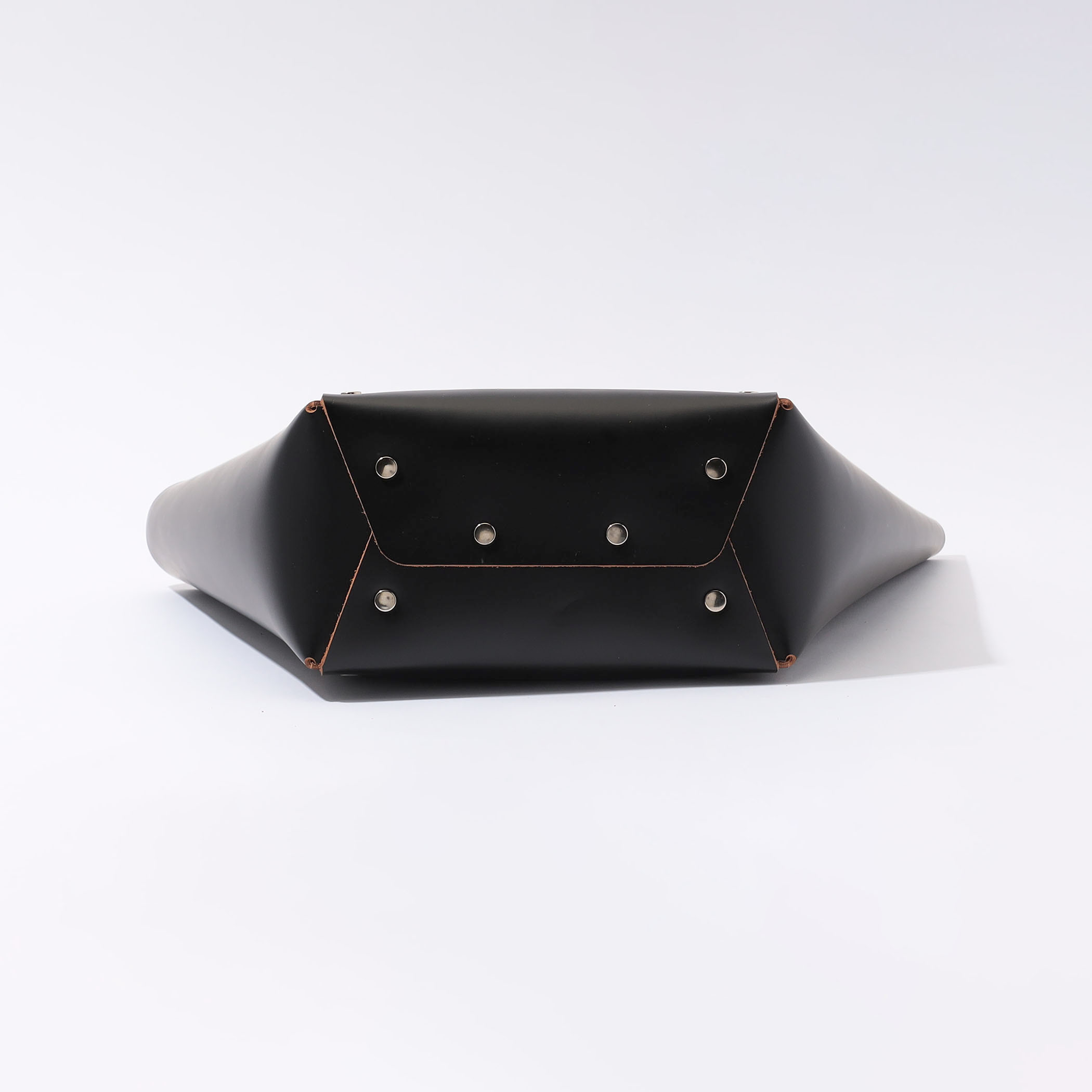 Hender Scheme assemble daikei hand bag｜トゥモローランド 公式通販