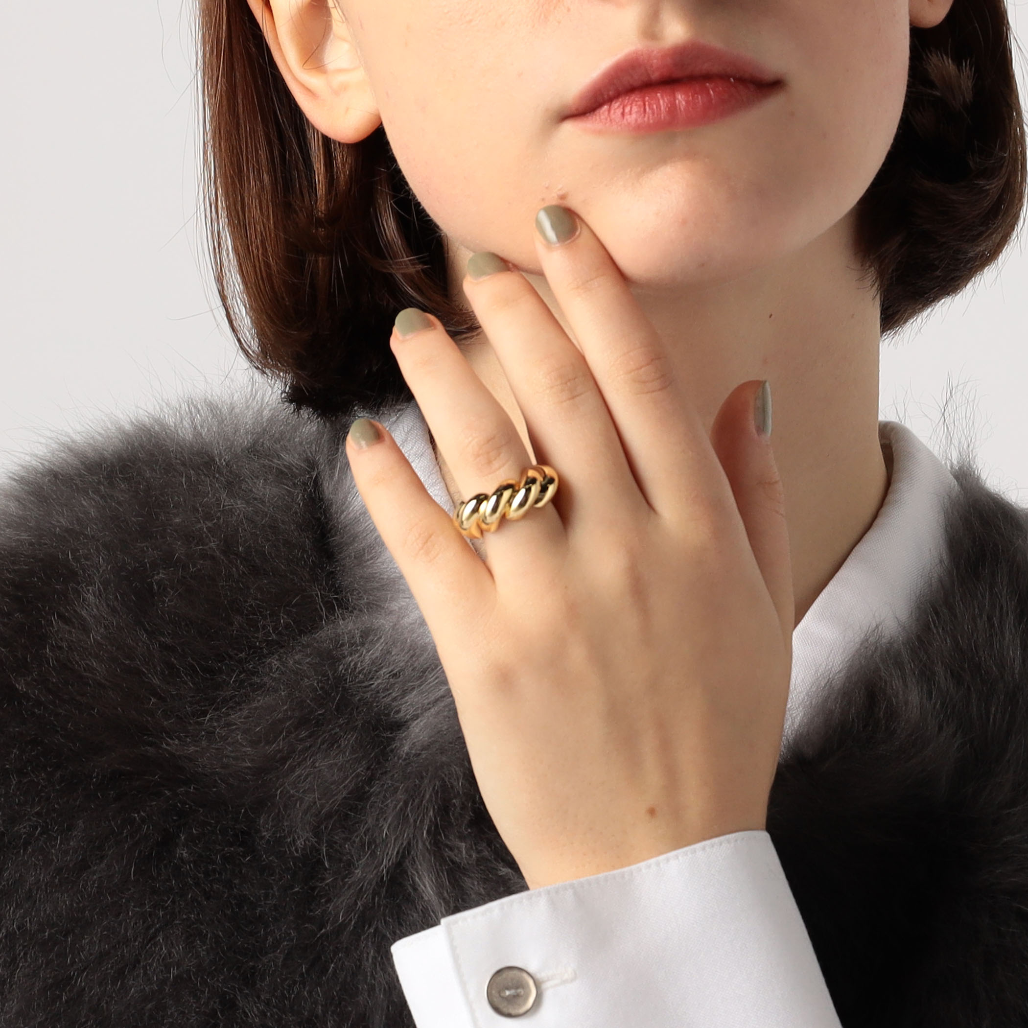 LIE STUDIO THE CHRISTINE ゴールドリング|トゥモローランド LIE STUDIO THE CHRISTINE ゴールドリング|トゥモローランド