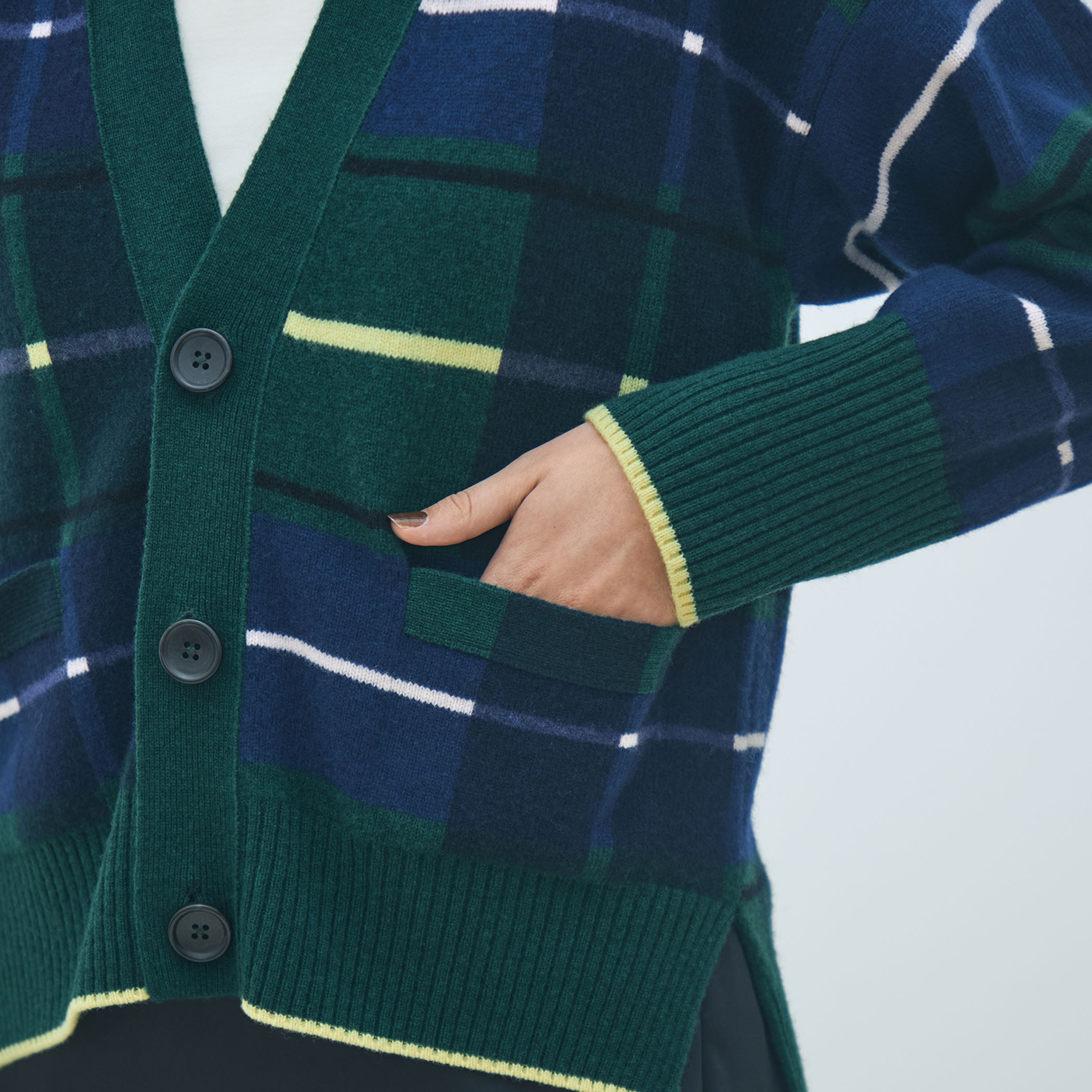 NZ LAMBS プリント Vネックカーディガン｜トゥモローランド 公式通販