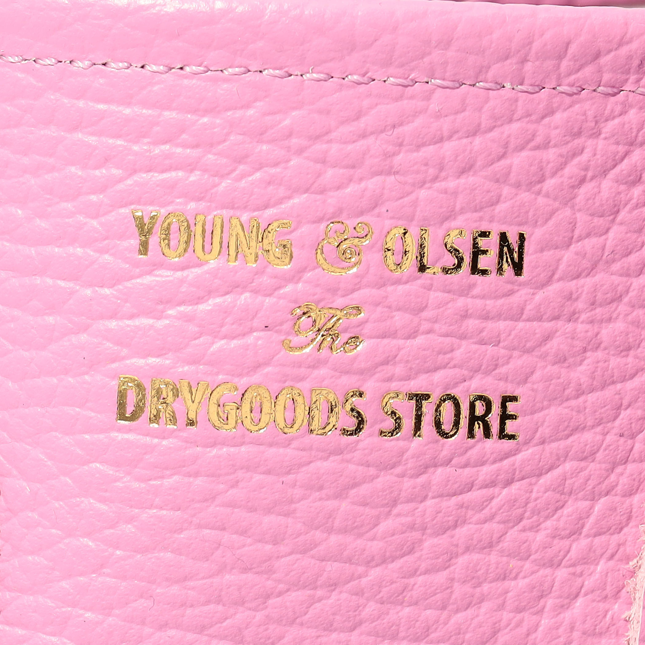 別注】YOUNG & OLSEN エンボスレザー トートバッグ｜トゥモローランド