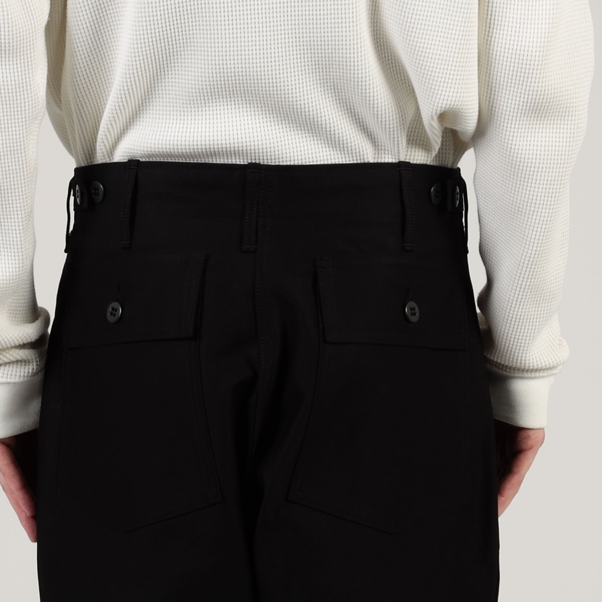 TUKI BAKER PANTS コットン ベイカーパンツ｜トゥモローランド
