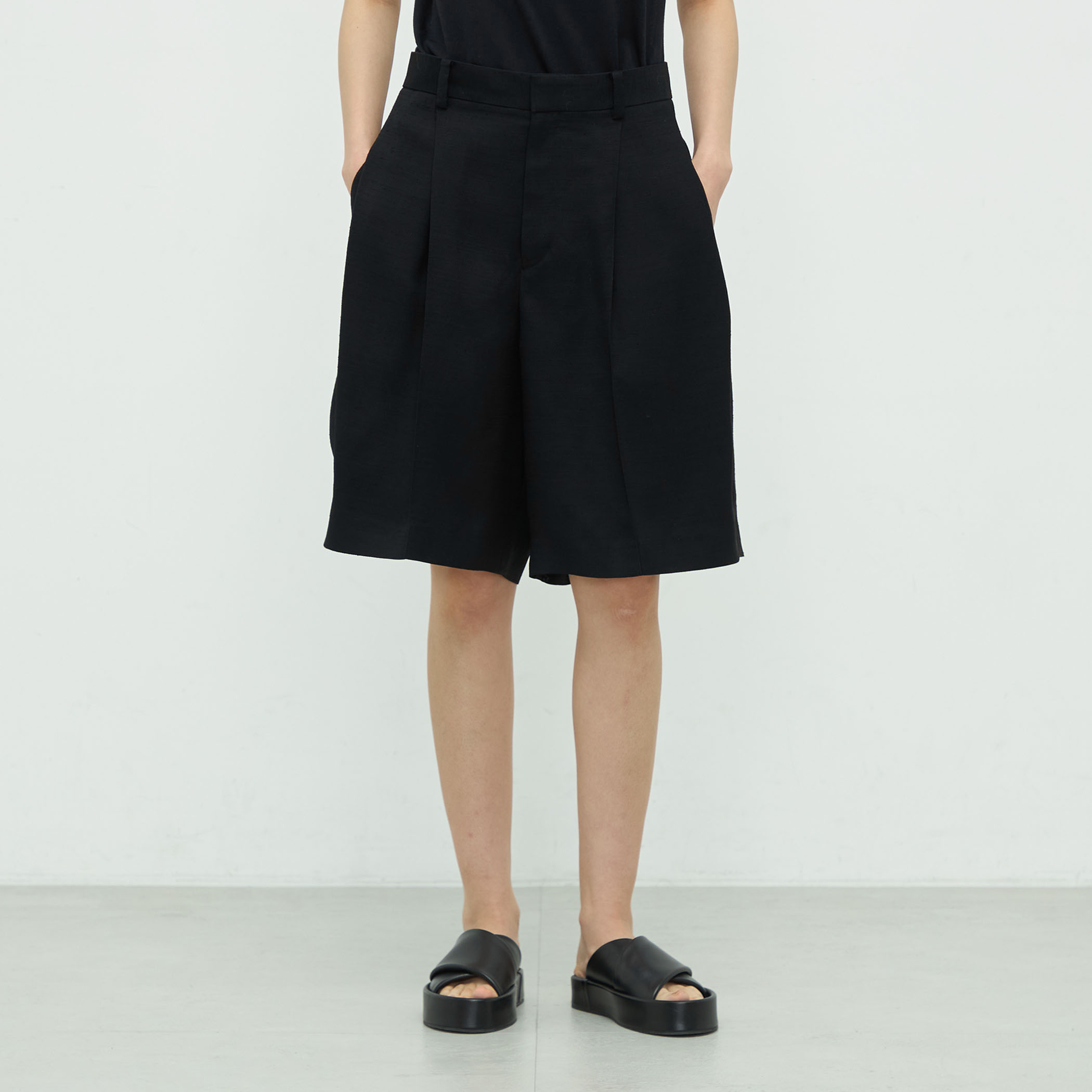 item1ecbc4240c6611f082200242ac