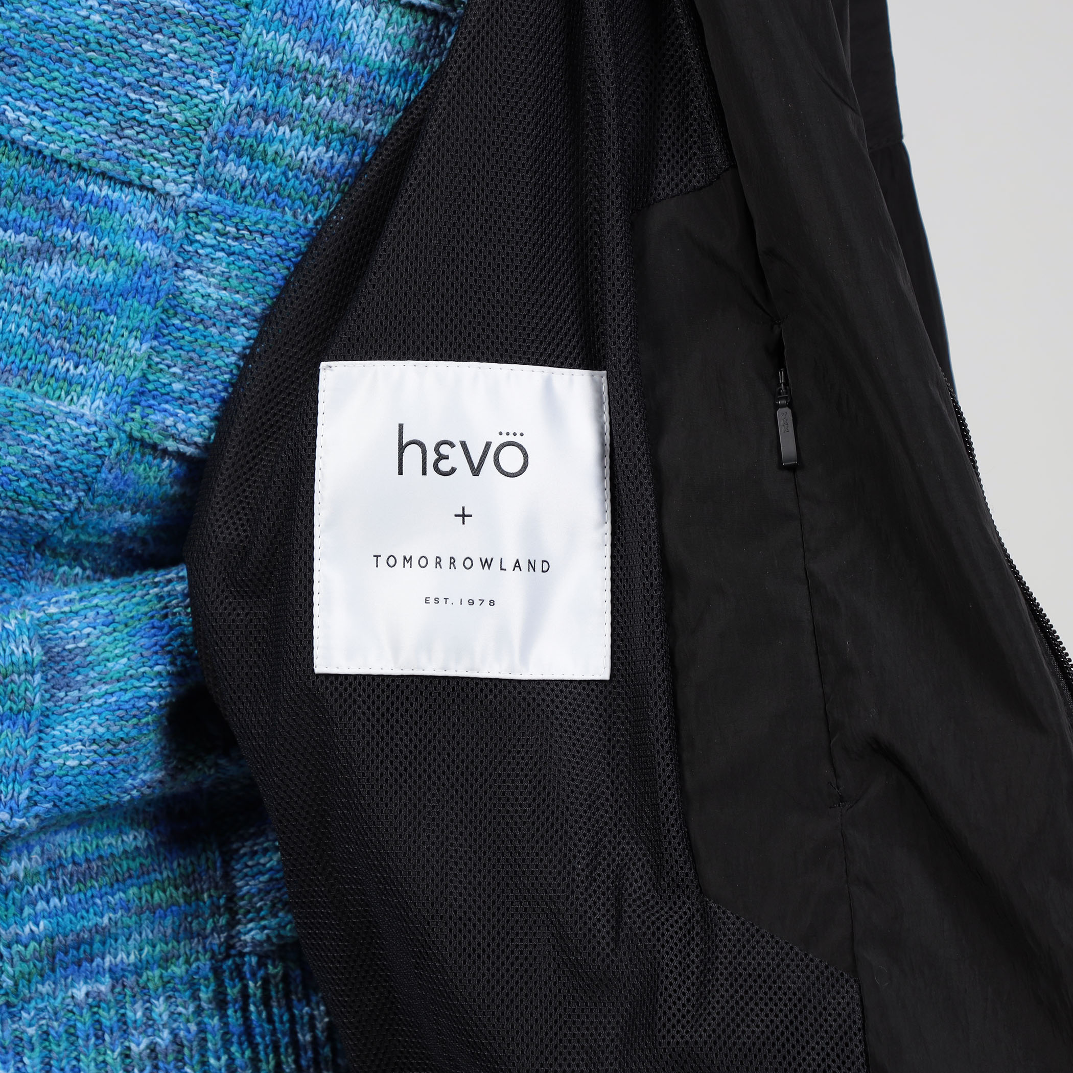 HEVO ナイロン パッカブルフーデッドコート｜トゥモローランド 公式通販