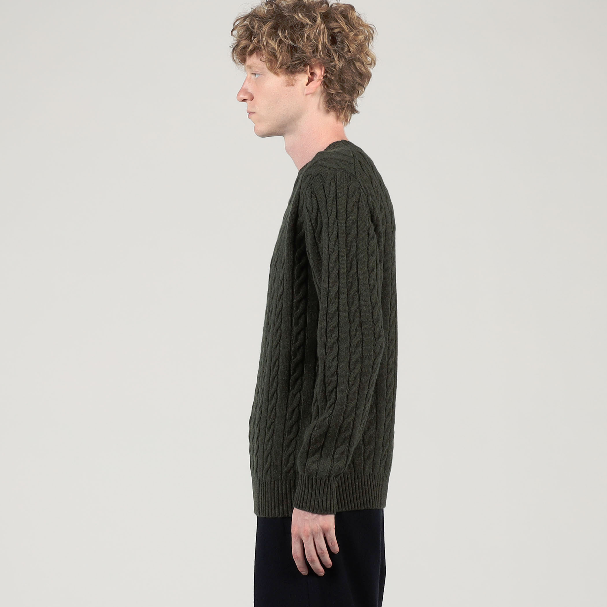 TOMORROWLAND tricot スーパーファインラムウール ケーブルニット