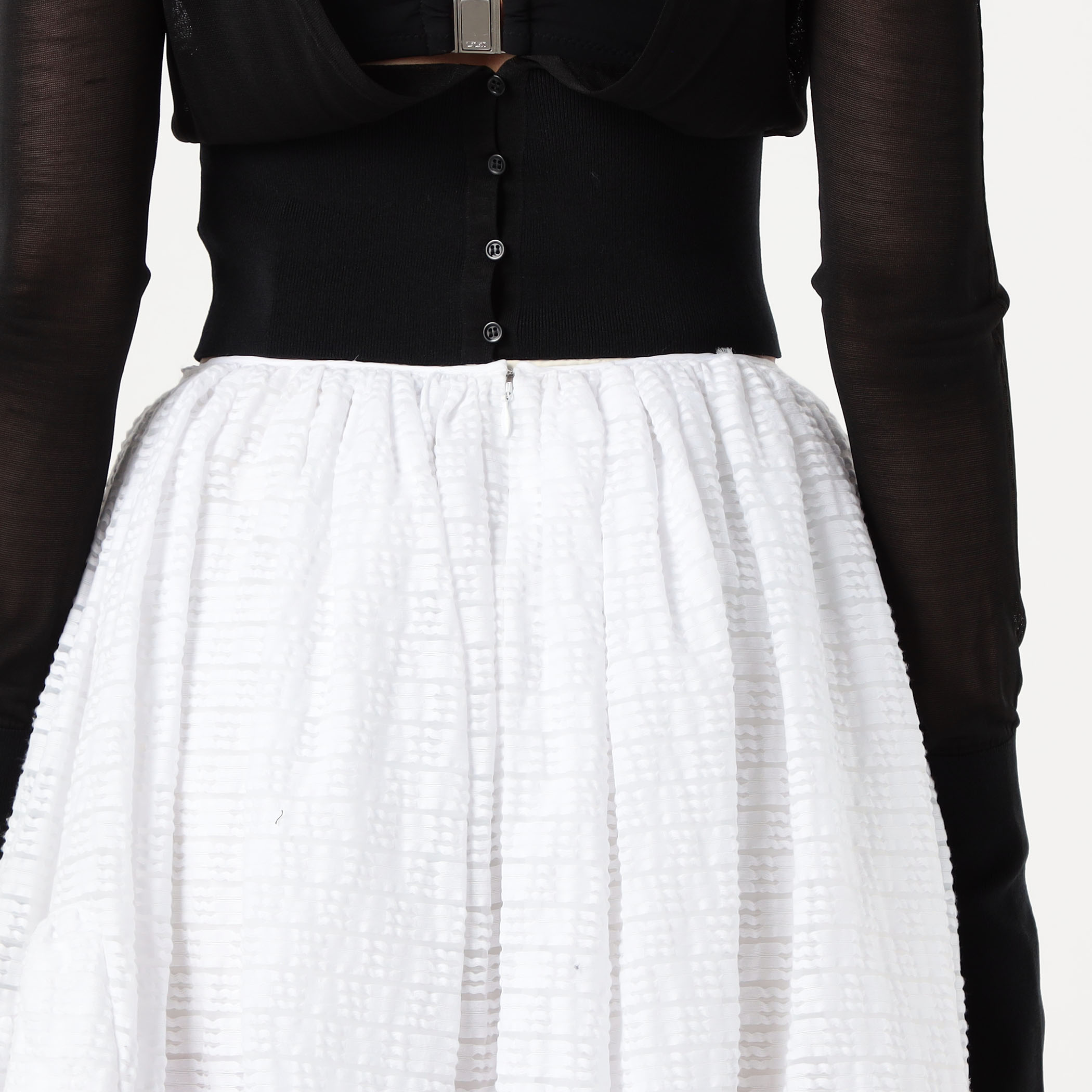 新品タグ付　CECILIE BAHNSEN アシンメトリー ラッフルスカート CECILIE BAHNSEN アシンメトリー ラッフルスカート