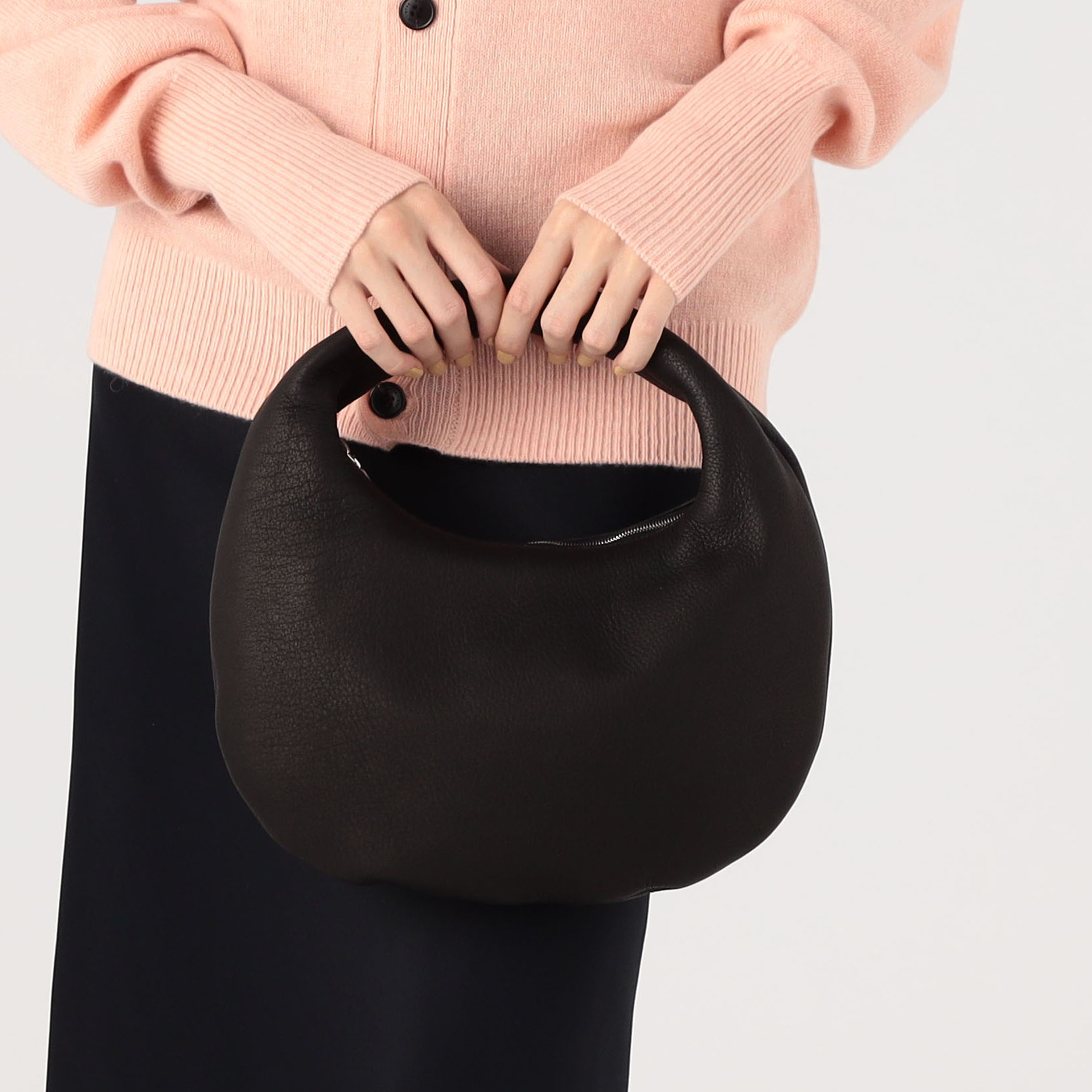 Aeta ROUND ONE SHOULDER:M｜トゥモローランド 公式通販