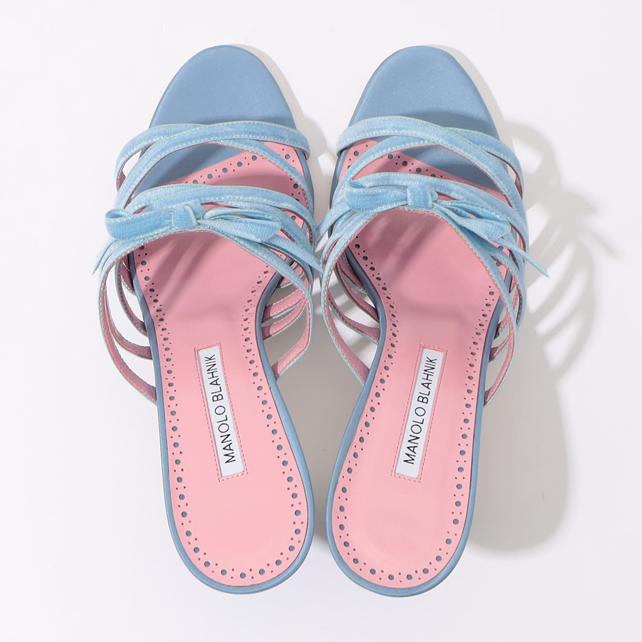 MANOLO BLAHNIK CLEMENTEL ミュールサンダル｜トゥモローランド 公式通販