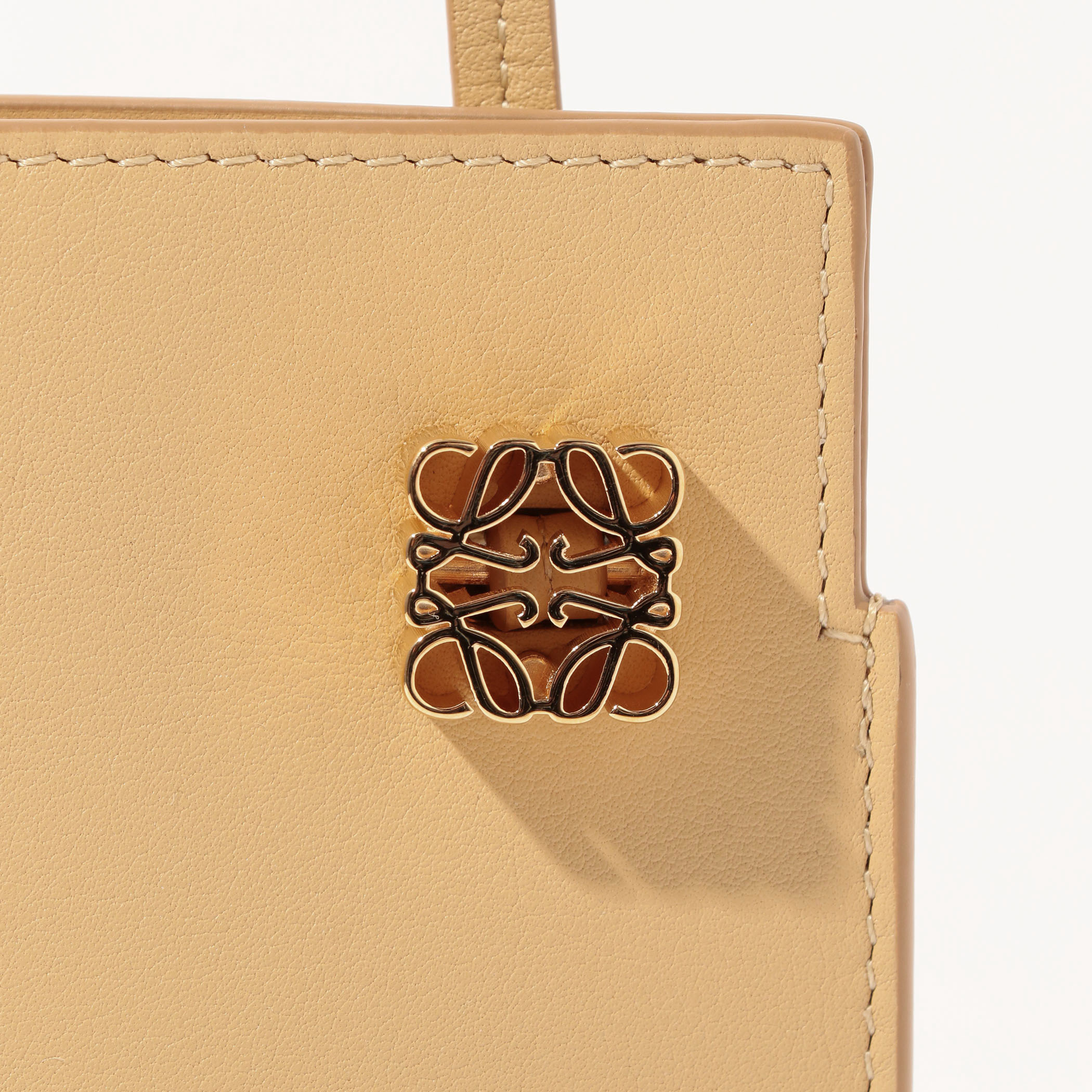 LOEWE ダイスポケット ショルダーバッグ｜トゥモローランド 公式通販