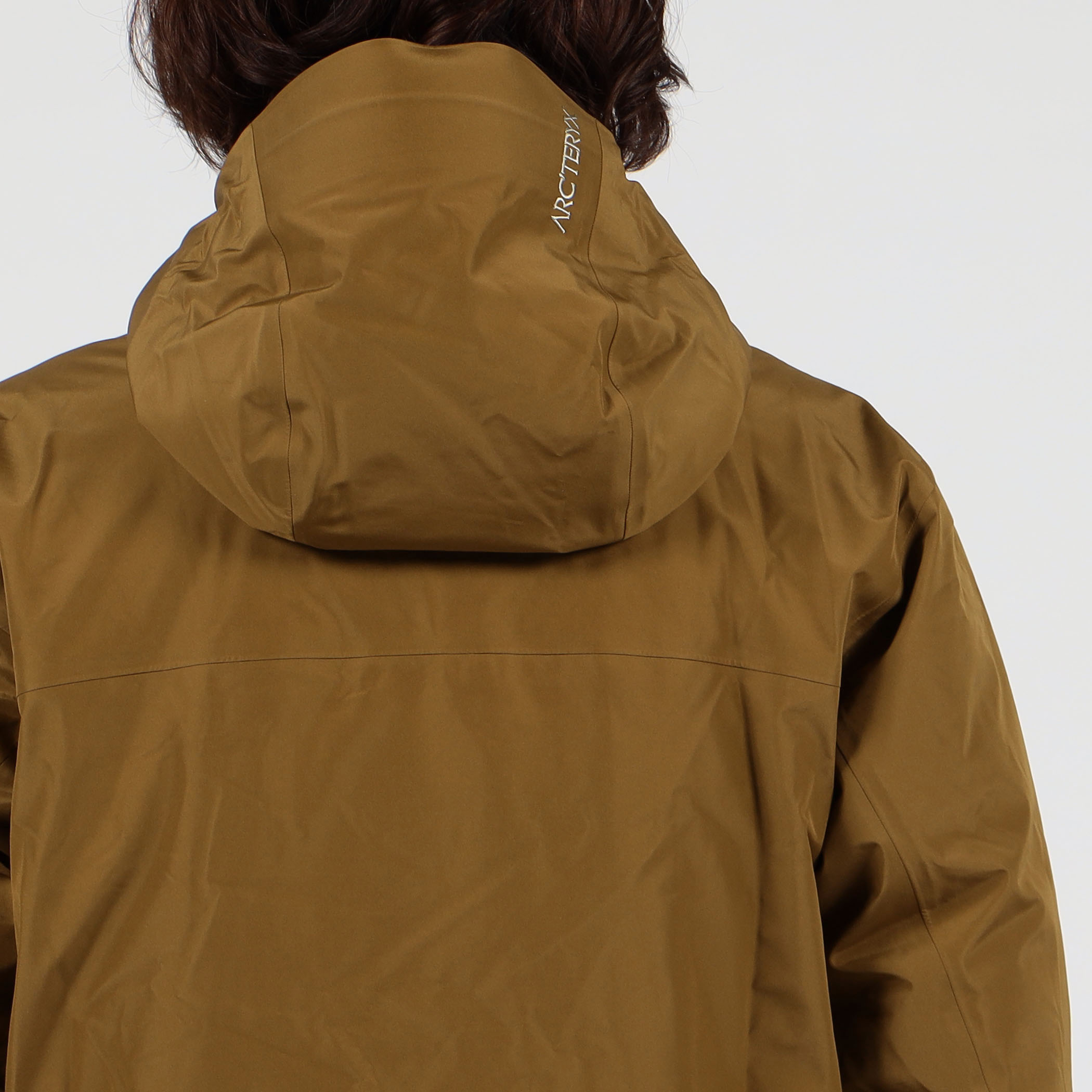 Arc'teryx MACAI LT JACKET ダウンジャケット｜トゥモローランド 公式通販