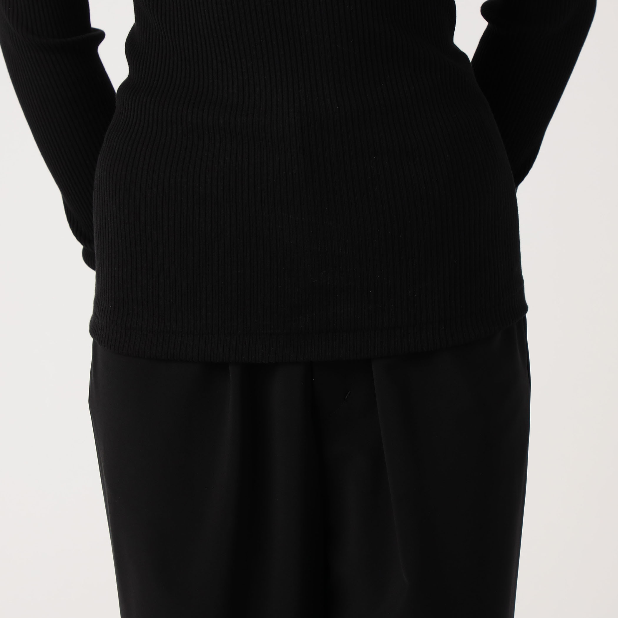 HYKE LONG SLEEVE TEE｜トゥモローランド 公式サイト