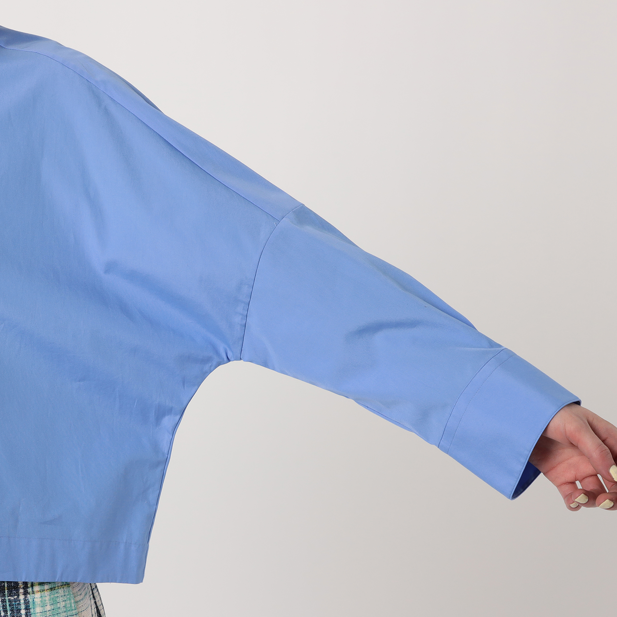 コットンブロード コクーンシャツ｜トゥモローランド 公式通販