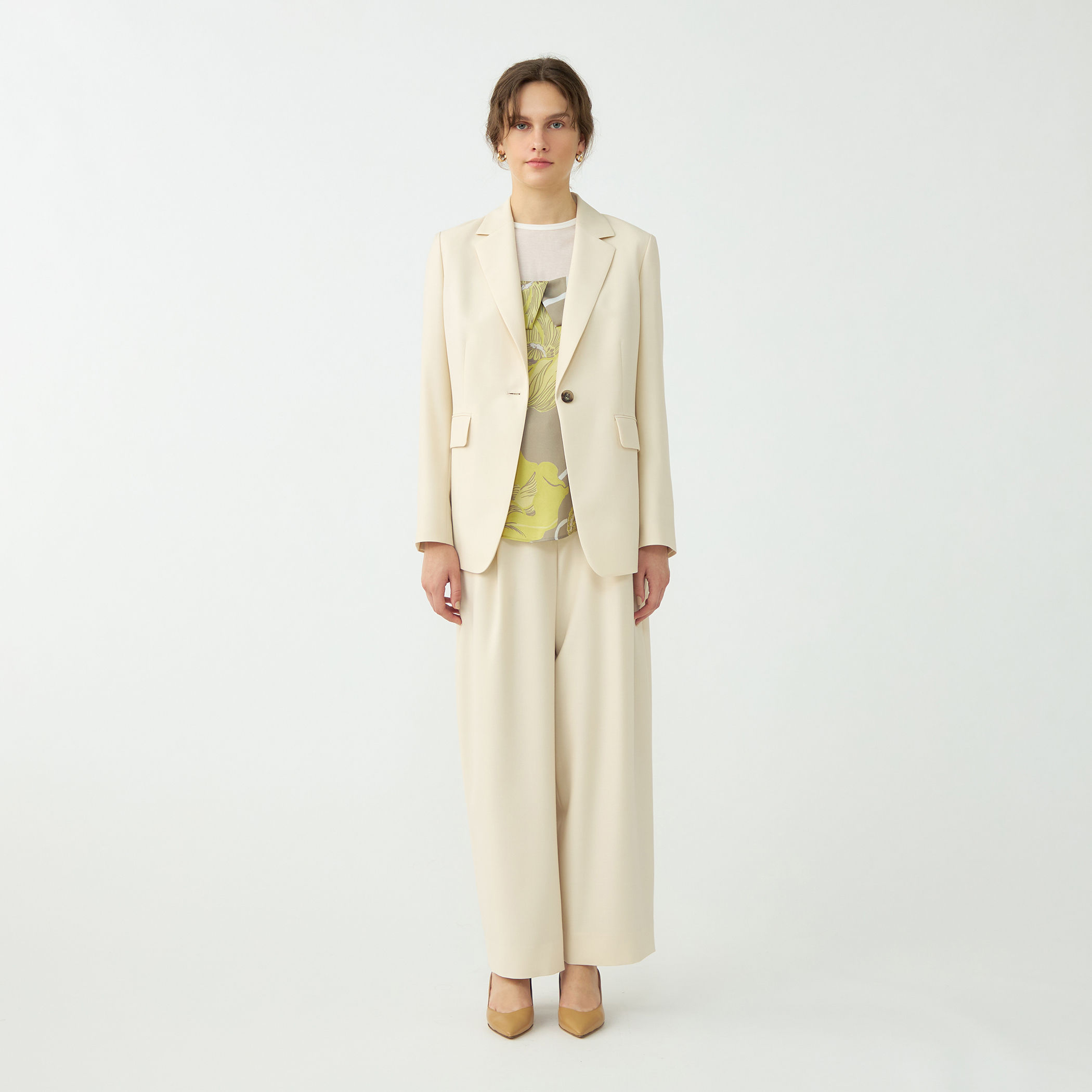 ハイツイストビエラ 1Bテーラードジャケット｜トゥモローランド 公式通販